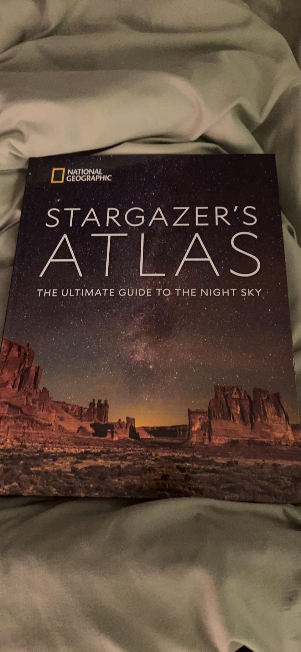 National Geographic Stargazer's Atlas: The Ultimate Guide to the Night Sky Customer Review National Geographic Stargazer's Atlas: The Ultimate Guide to the Night Sky - Customer Photo 1