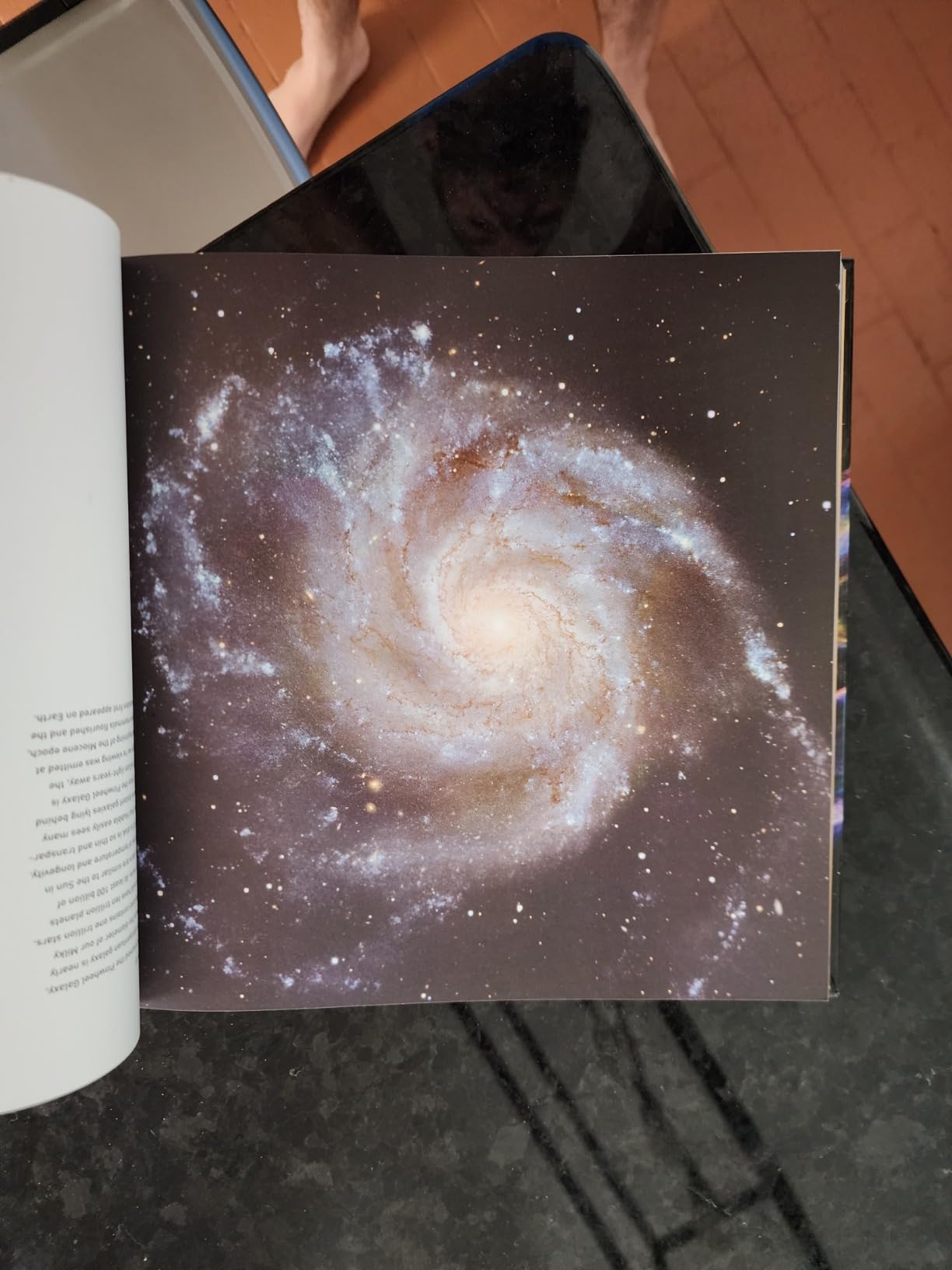 Hubble's Universe: Greatest Discoveries and Latest Images Customer Review Hubble's Universe: Greatest Discoveries and Latest Images - Customer Photo 4