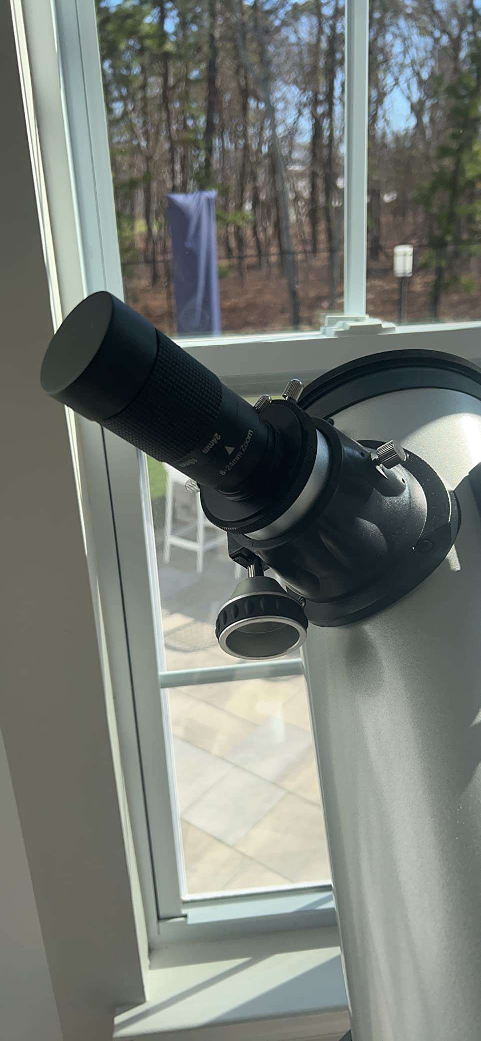 Celestron - Zoom Eyepiece for Telescope - Versatile 8mm-24mm Zoom for Low Power and High Power Viewing - Works with Any Telescope That Accepts 1.25