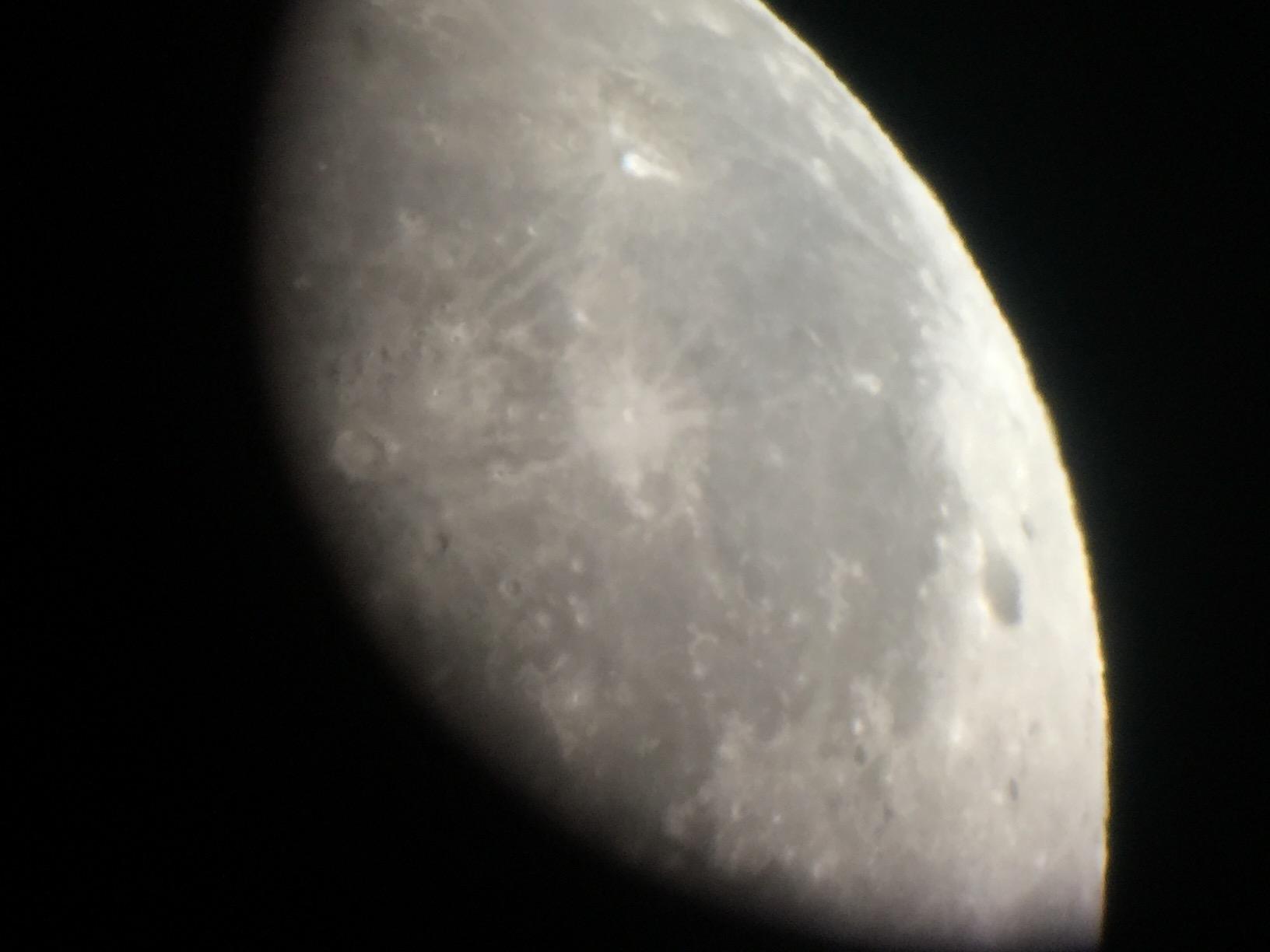 Celestron NexStar 4SE Computerized Telescope – 4-Inch Maksutov-Cassegrain Optical Tube – Fully Automated GoTo Mount with SkyAlign – Ideal for Beginners and Advanced Users – 40,000+ Object Database - Customer Photo 1