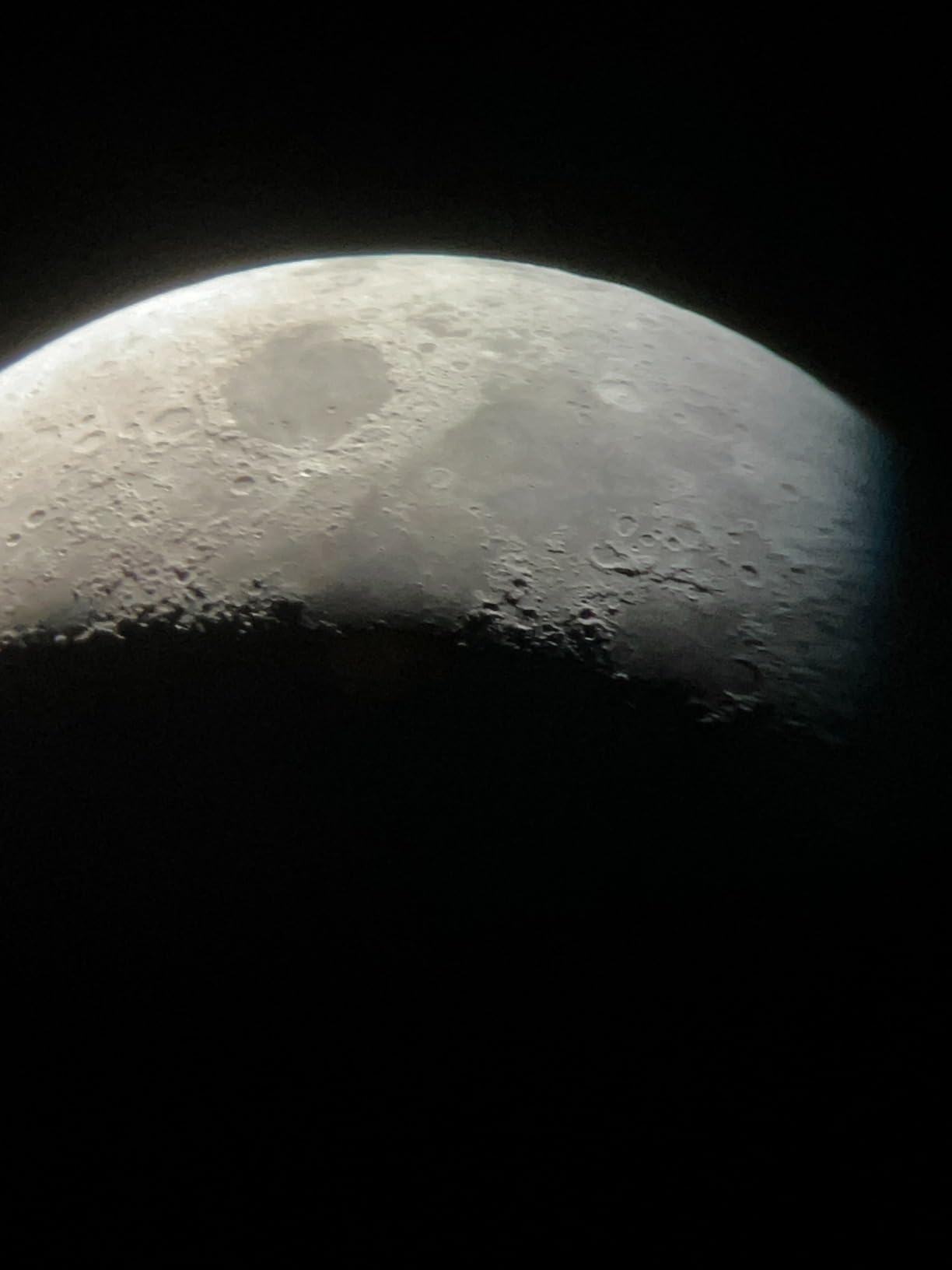 Celestron – AstroMaster 114EQ Newtonian Telescope – Manual Reflector for Beginners – Aluminized Mirror – Adjustable-Height Tripod – Includes Accessories Plus Astronomy Software Package - Customer Photo 1