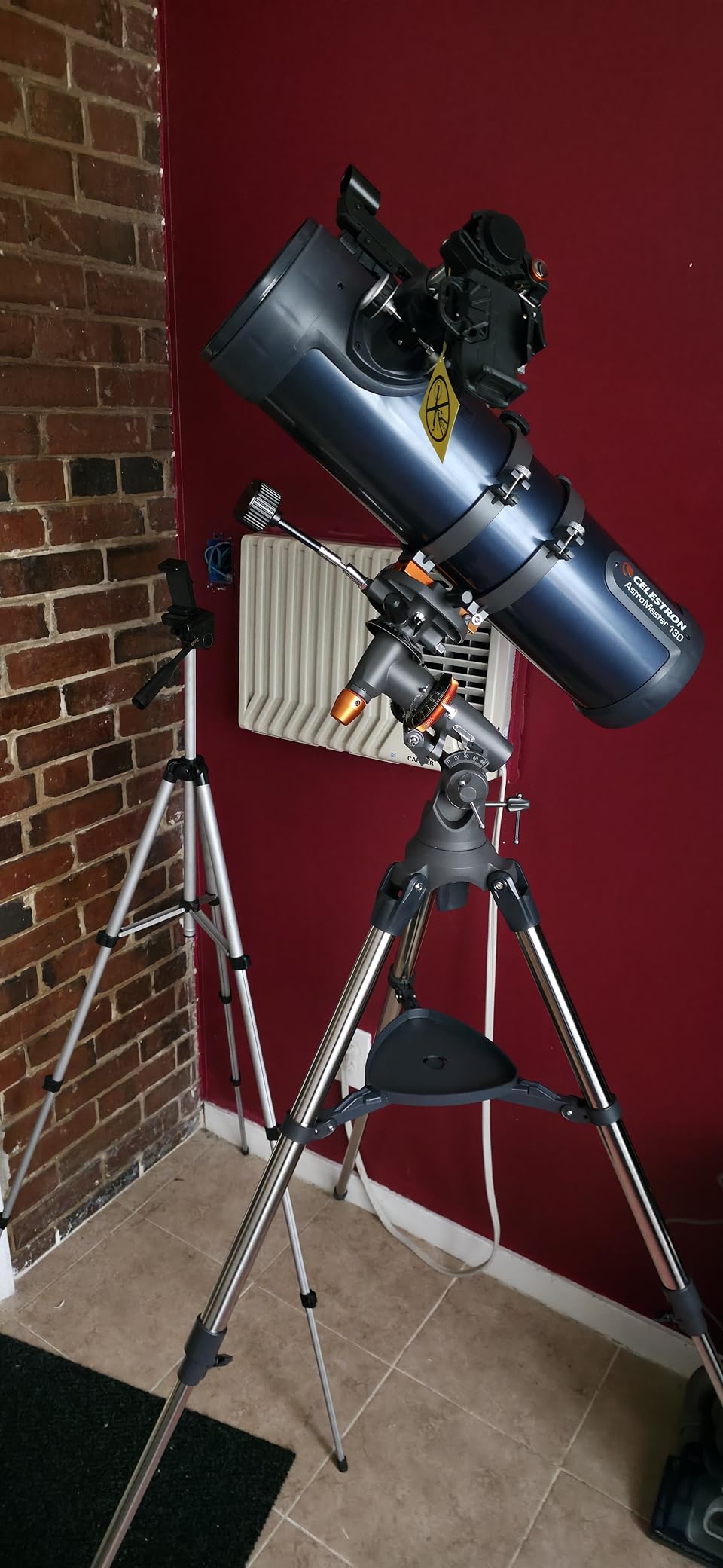 Celestron – AstroMaster 130EQ Newtonian Telescope – Manual Reflector for Beginners – Aluminized Mirror – Adjustable-Height Tripod – Includes Accessories Plus Astronomy Software Package Customer Review Celestron – AstroMaster 130EQ Newtonian Telescope – Manual Reflector for Beginners – Aluminized Mirror – Adjustable-Height Tripod – Includes Accessories Plus Astronomy Software Package - Customer Photo 2