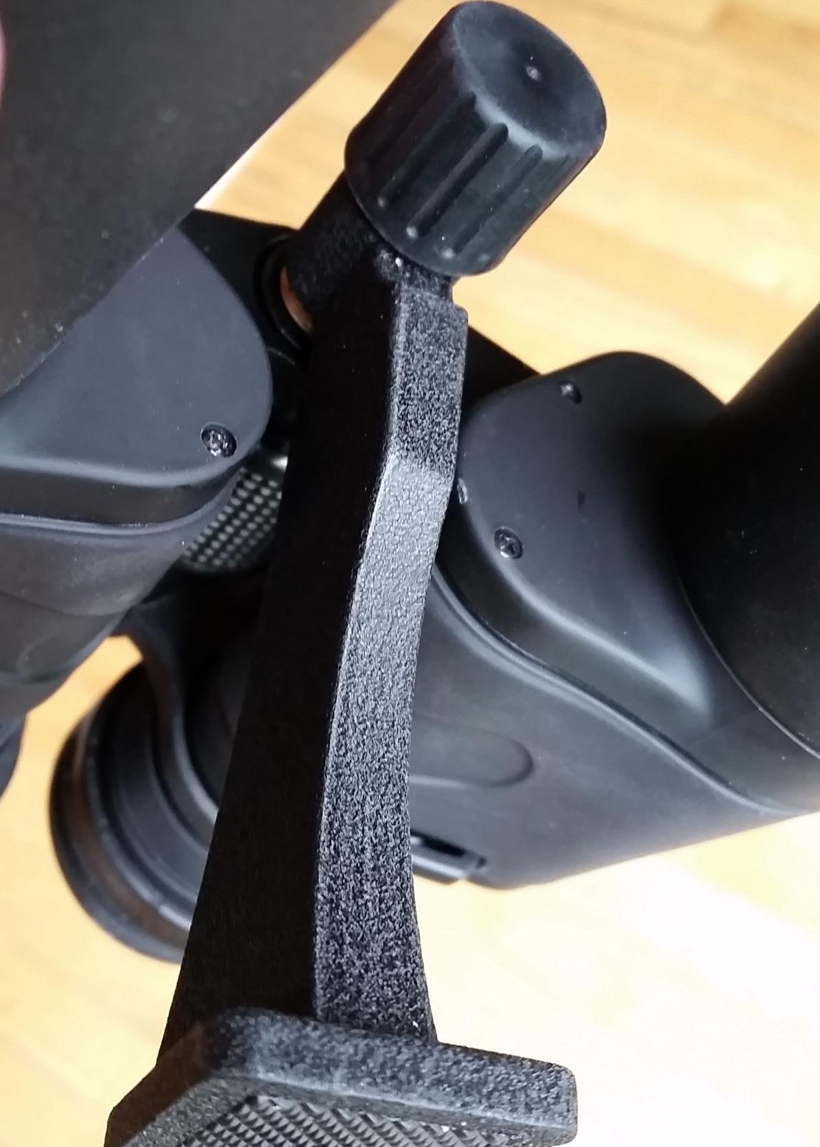 Celestron SkyMaster 25x70 Binoculars – Powerful Binoculars for Detailed Long-Distance Viewing and Binocular Astronomy – Multi-Coated Optics – Tripod Adapter & Carrying Case Customer Review Celestron SkyMaster 25x70 Binoculars – Powerful Binoculars for Detailed Long-Distance Viewing and Binocular Astronomy – Multi-Coated Optics – Tripod Adapter & Carrying Case - Customer Photo 4