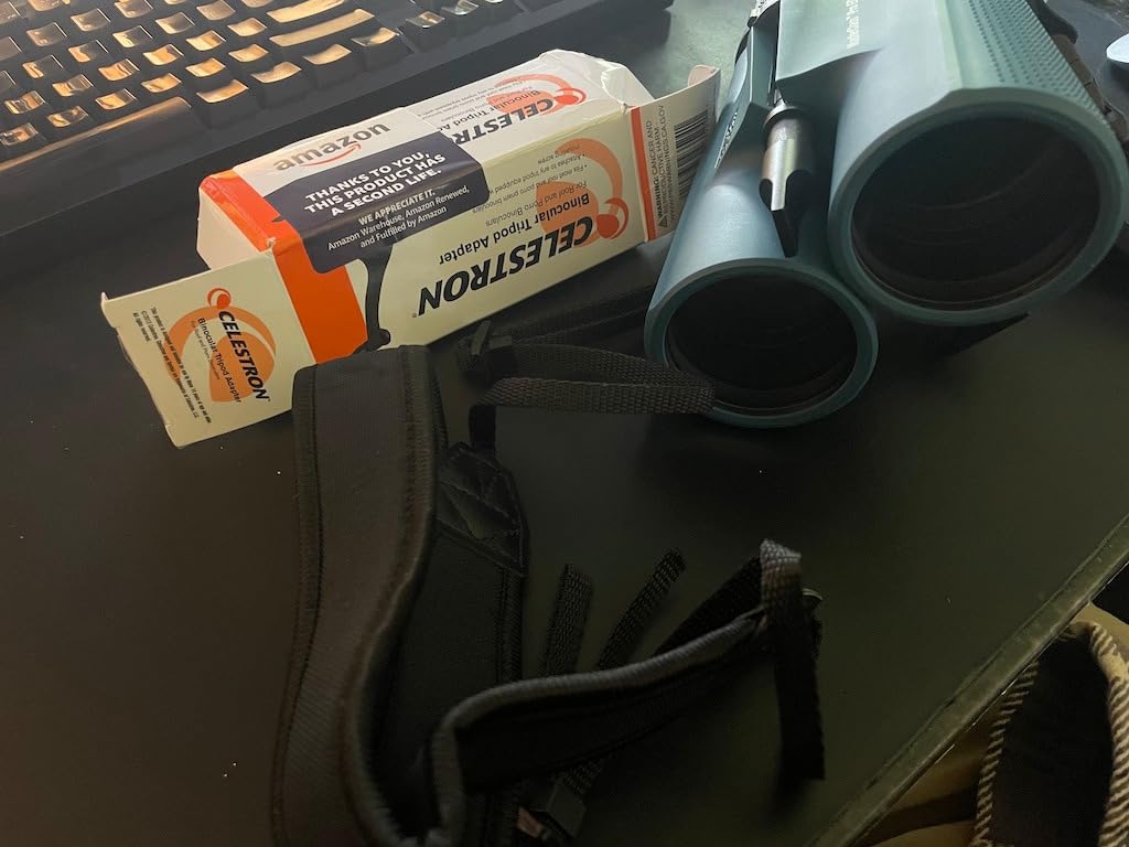 Celestron Roof and Porro Binocular Tripod Adapter - Customer Photo 2