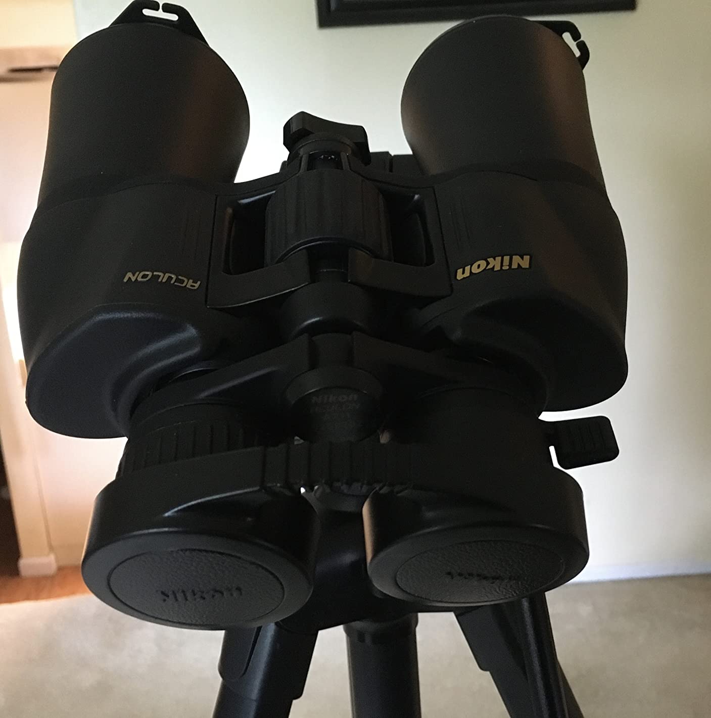 Nikon ACULON A211 10-22x50 Binocular | Multilayer coating, Porro prism Binocular with turn and slide eyecups, Tripod Adaptable | Official Nikon USA Model - Customer Photo 2