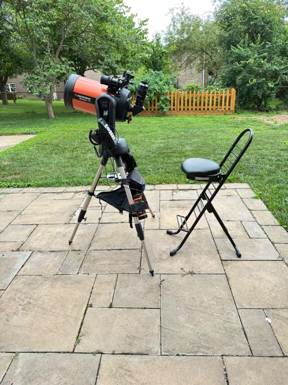 Vestil CPRO-600S Steel Height Ergonomic Worker Chairs 14.25 in. to 35.5 in. 220 Lb. Capacity Black Customer Review Vestil CPRO-600S Steel Height Ergonomic Worker Chairs 14.25 in. to 35.5 in. 220 Lb. Capacity Black - Customer Photo 1