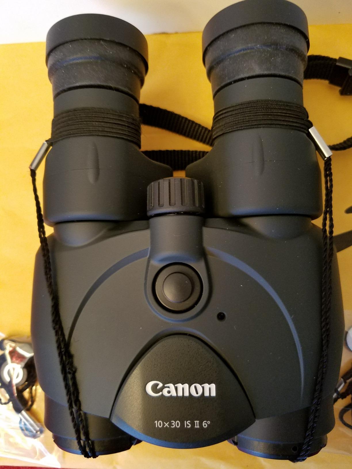 Canon 10x30 Image Stabilization II Binoculars - Customer Photo 2