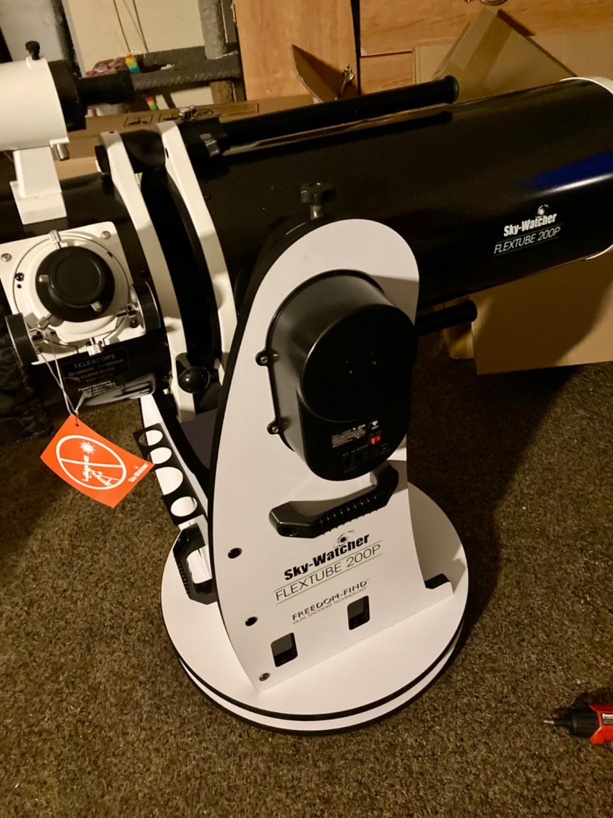 SkyWatcher Flextube 250 SynScan Dobsonian 10-inch Collapsible Computerized GoTo Large Aperture Telescope, White, (S11810) - Customer Photo 2