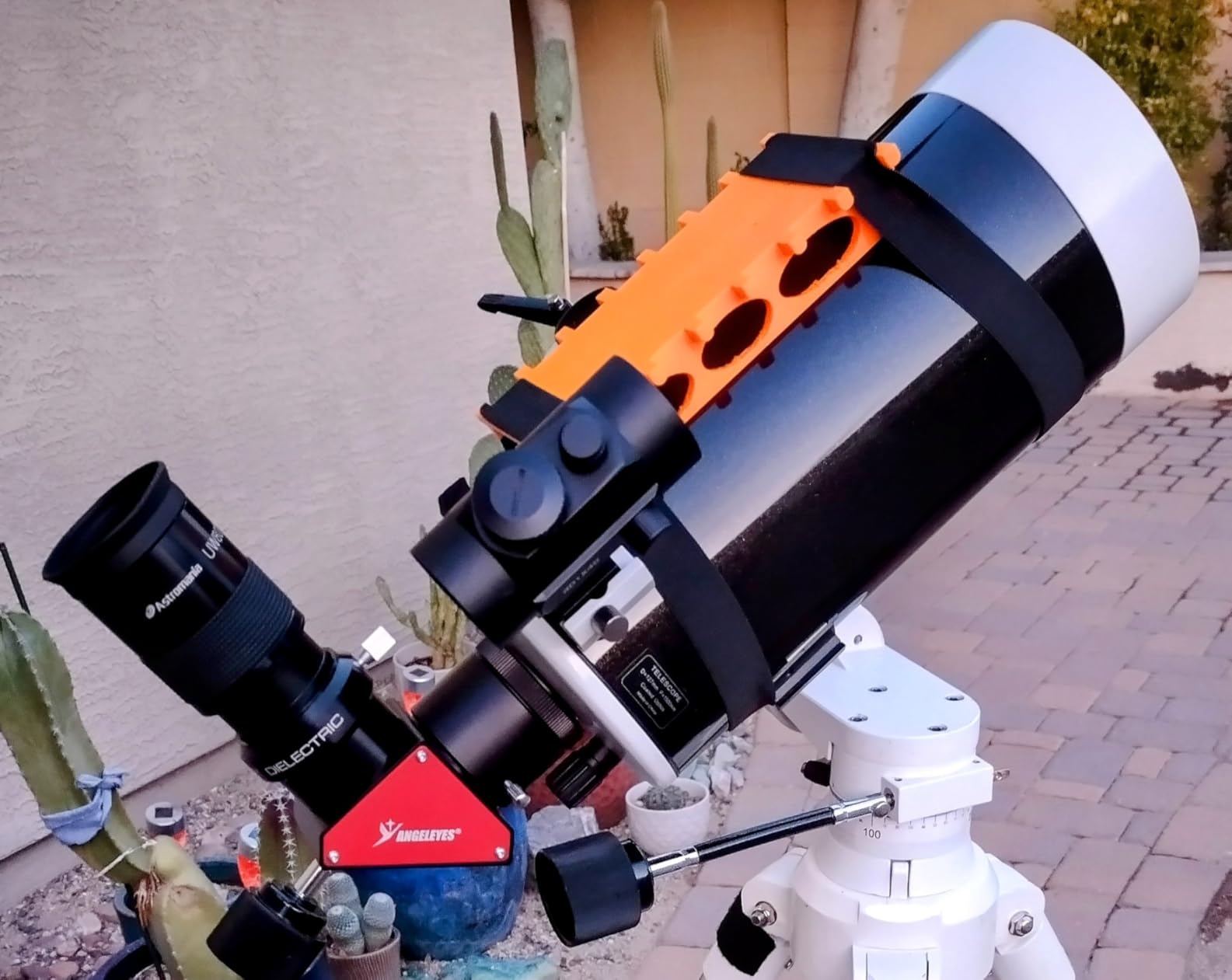 Astromania Telescope Eyepiece 2 inch 15mm - Ultra Wide 80 Degree with Fully Multi-Coated Optics - 2 inch SWA Wide Field Eyepiece Accessory for Astronomy & Stargazing - Compatible with Most Telescopes - Customer Photo 1