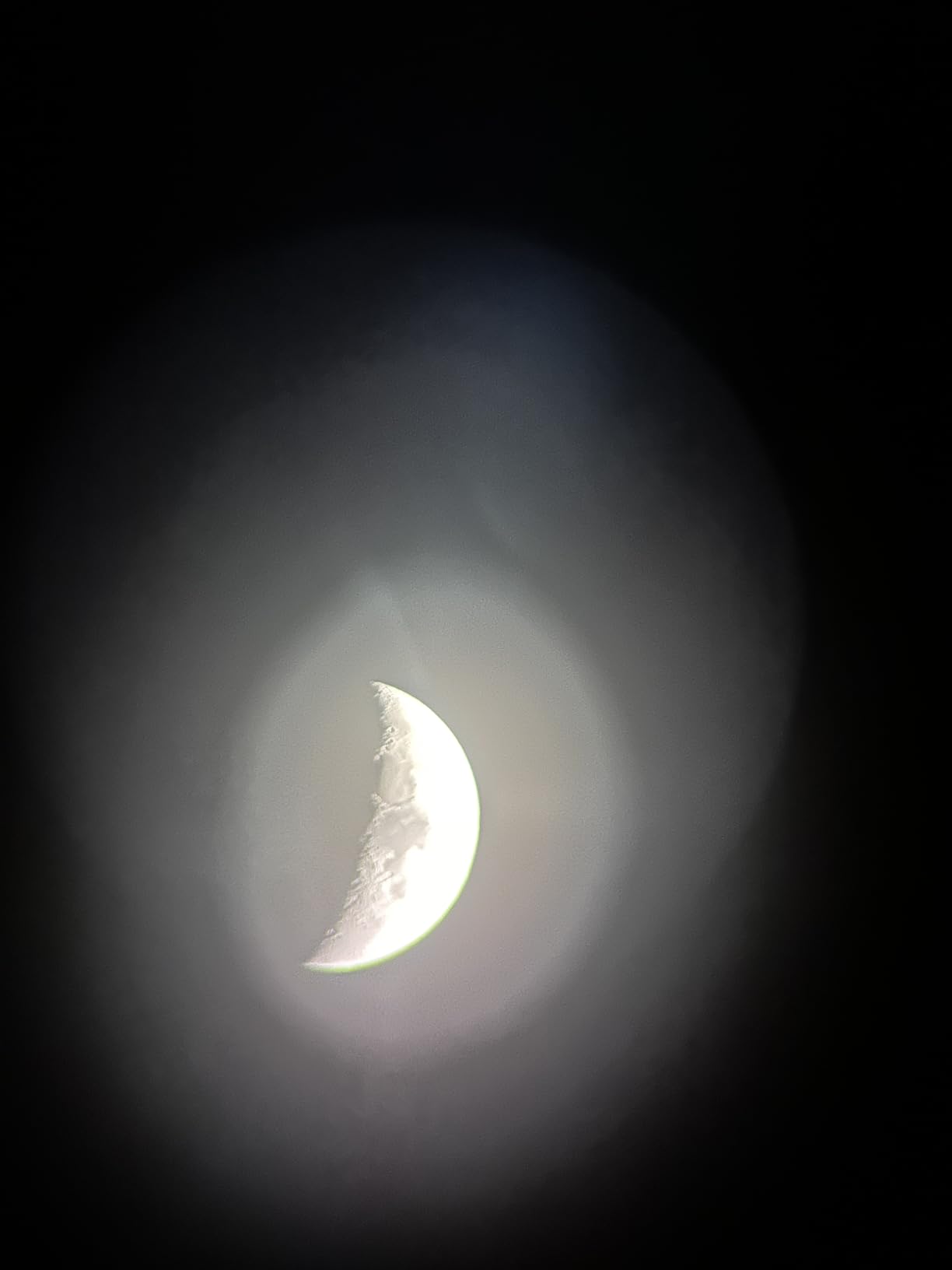 Gskyer Telescope, 70mm Aperture 400mm AZ Mount Astronomical Refracting Telescope for Kids Beginners - Travel Telescope with Carry Bag, Phone Adapter and Wireless Remote. - Customer Photo 4