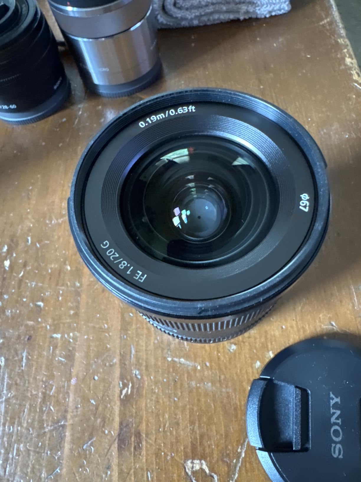 Sony FE 20mm F1.8 G Full-Frame Large-Aperture Ultra-Wide Prime Angle G Lens, Model: SEL20F18G,Black - Customer Photo 2