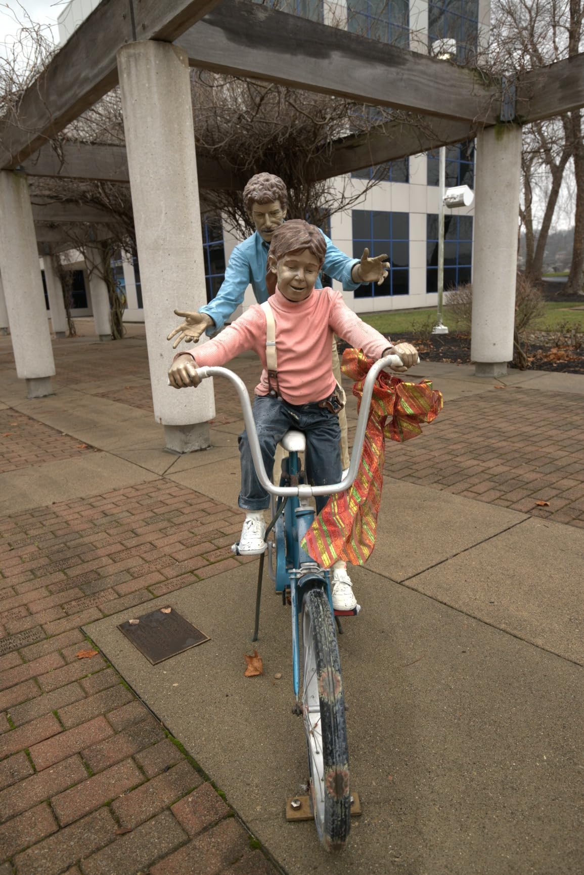 Nikon Z 5 with Compact Zoom Lens | Our most compact full-frame mirrorless stills/video camera with 24-50mm zoom lens | Nikon USA Model - Customer Photo 1