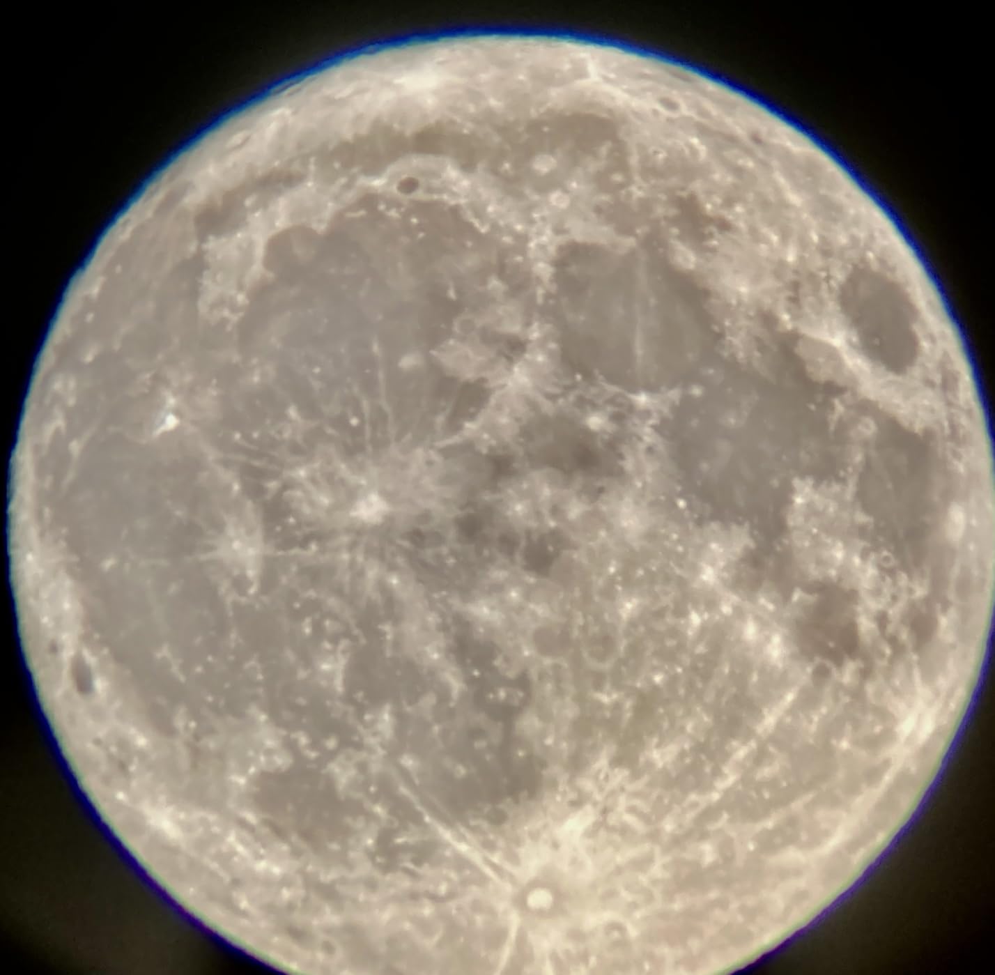 Telescopes for Adults Astronomy, 80mm Aperture 600mm Refractor Telescope for Kids & Beginners, Compact and Portable Travel Telescopio with Backpack - Customer Photo 1