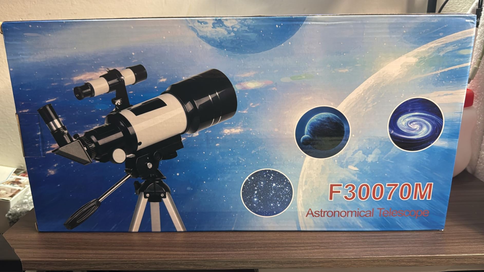 ToyerBee Telescope for Adults & Kids, 70mm Aperture Astronomical Refractor Telescopes for Astronomy Beginners (15X-150X), 300mm Portable Telescope with an Phone Adapter & A Wireless Remote - Customer Photo 1