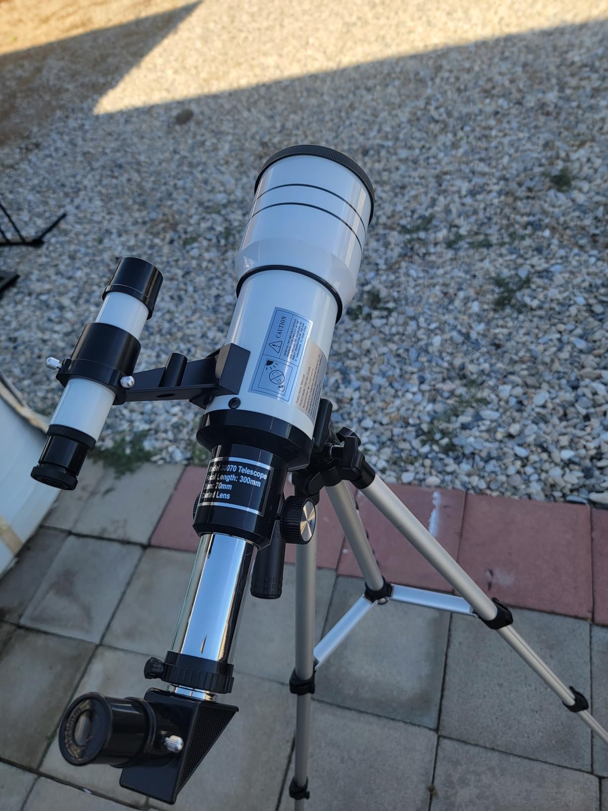 ToyerBee Telescope for Adults & Kids, 70mm Aperture Astronomical Refractor Telescopes for Astronomy Beginners (15X-150X), 300mm Portable Telescope with an Phone Adapter & A Wireless Remote - Customer Photo 2