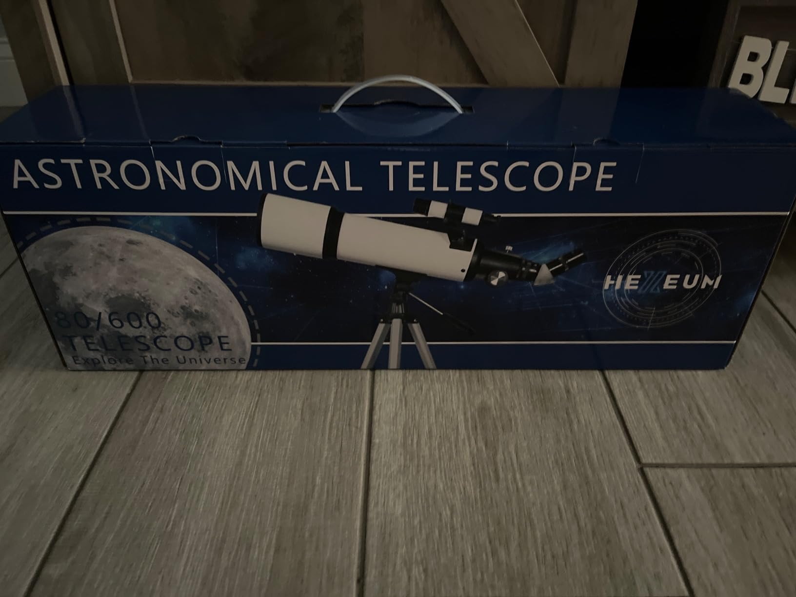 Telescope 80mm Aperture 600mm - Astronomical Portable Refracting Telescopes Fully Multi-Coated High Transmission Coatings AZ Mount with Tripod Phone Adapter, Wireless Control, Carrying Bag. Customer Review Telescope 80mm Aperture 600mm - Astronomical Portable Refracting Telescopes Fully Multi-Coated High Transmission Coatings AZ Mount with Tripod Phone Adapter, Wireless Control, Carrying Bag. - Customer Photo 4