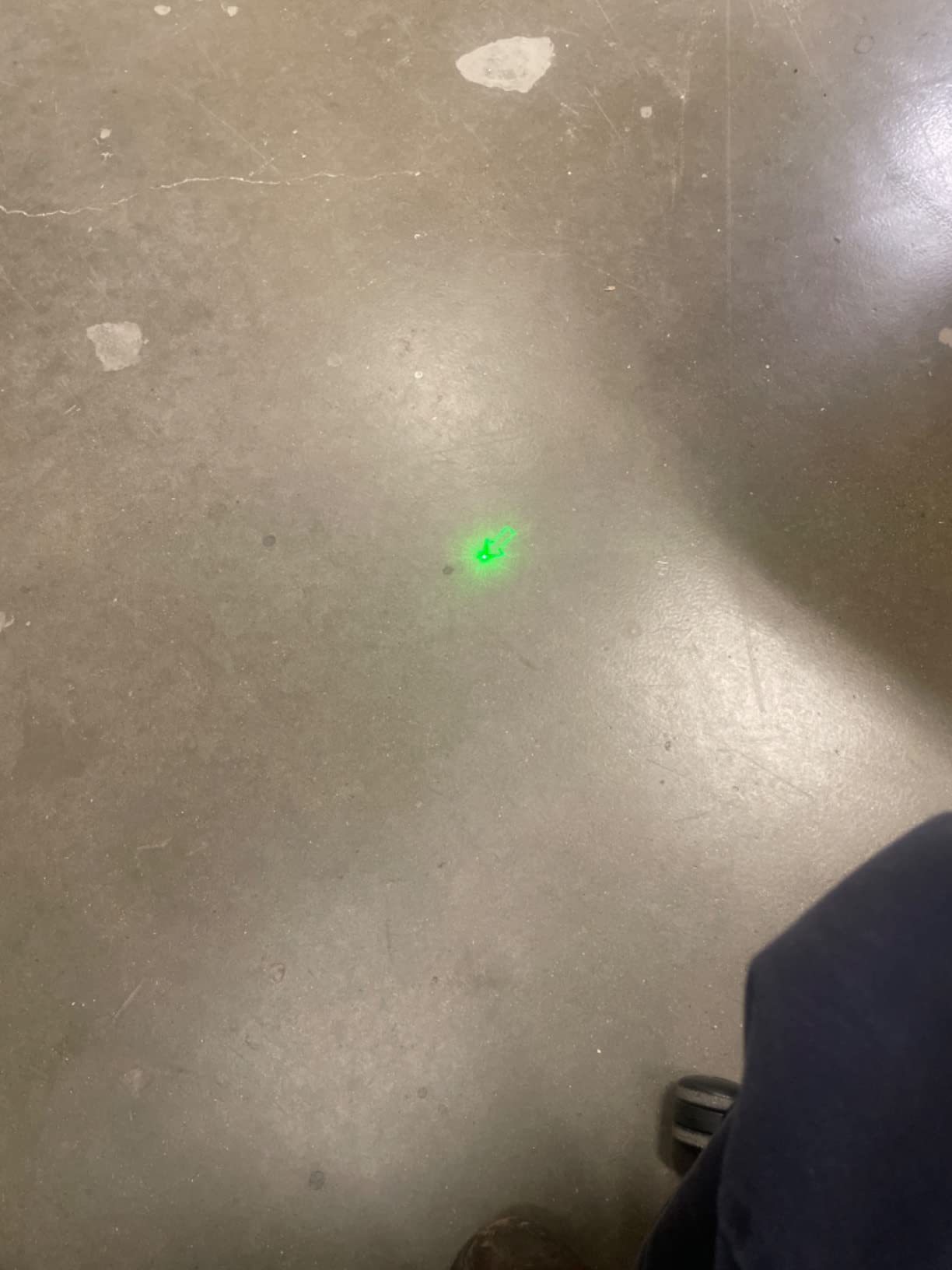 Marathon Multi Symbol Laser Pointer, Green - 20X Brighter Than Red Laser - 1 Mile Night-time Range & Visible in Broad Daylight - TAA Compliant - 4 Custom Pointers - Two AAA Batteries Included - Customer Photo 1