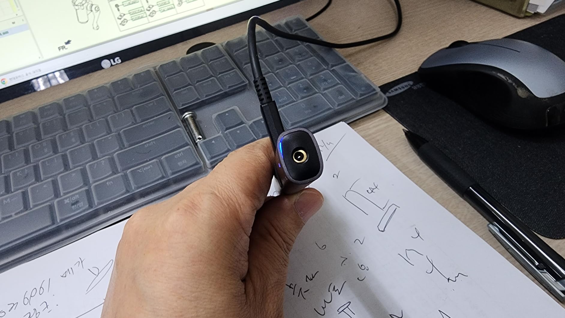 Green Laser Pointer 1000ft Long Range, High Visibility Bright Beam, Metal Body Pen, for Teachers, Construction, Realtors, Presentations, Outdoor Use (Grey/Green Light) - Customer Photo 1