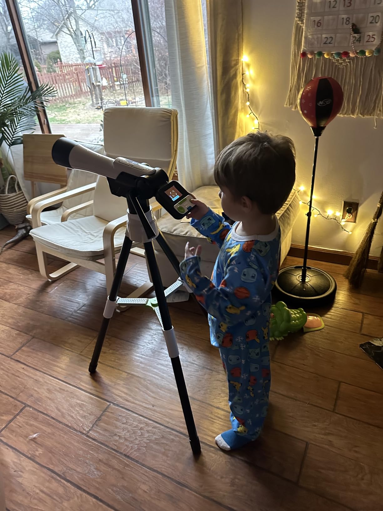 LeapFrog Magic Adventures Telescope Customer Review LeapFrog Magic Adventures Telescope - Customer Photo 1