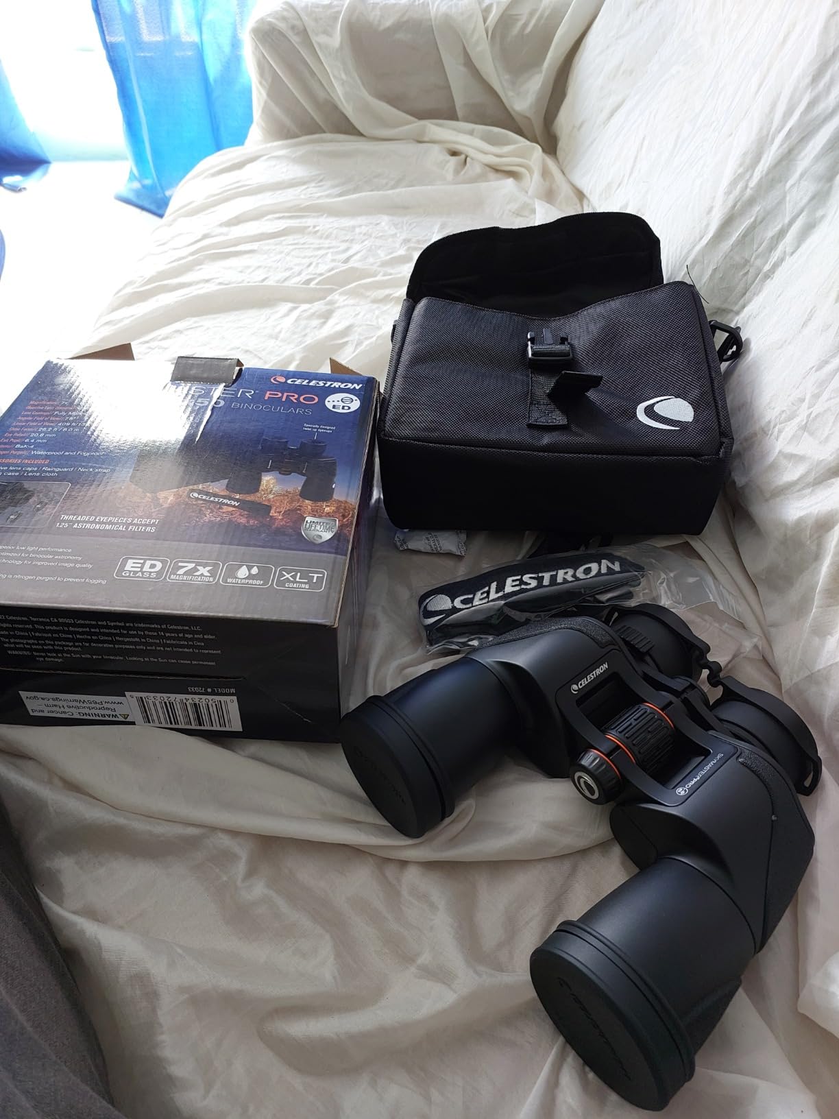 Celestron – SkyMaster Pro ED 7x50 Binocular – Astronomy Binocular with ED Glass – Large Aperture for Long Distance Viewing – Fully Multi-Coated XLT Coating – Tripod Adapter and Carrying Case Included - Customer Photo 1