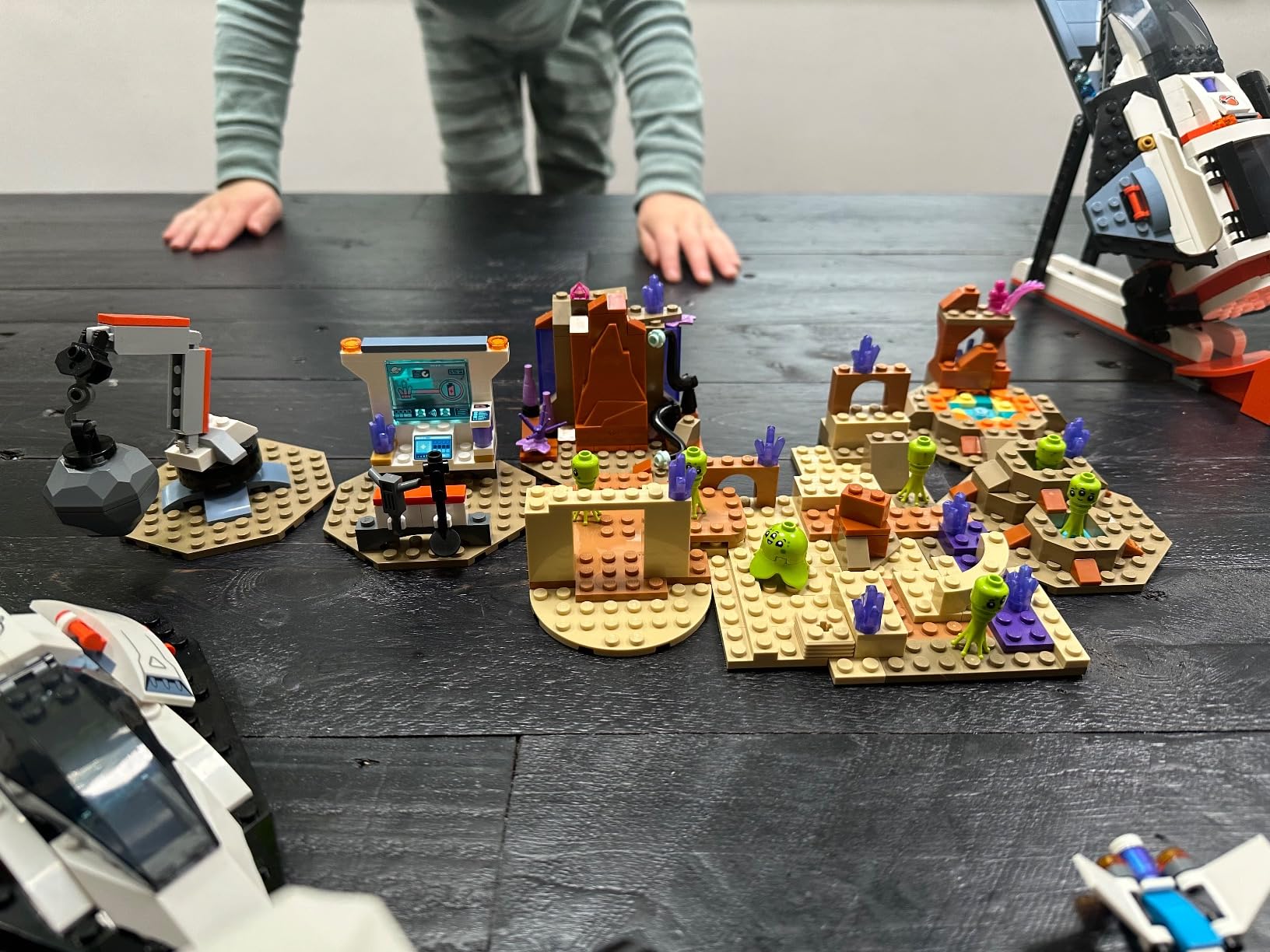 LEGO City Spaceship and Asteroid Discovery Toy Building Set, Gift for Kids Ages 4 Years Old and Up who Love Pretend Play, Includes 2 Space Crew Minifigures, Alien, Crystals, and Crane Toy, 60429 - Customer Photo 1