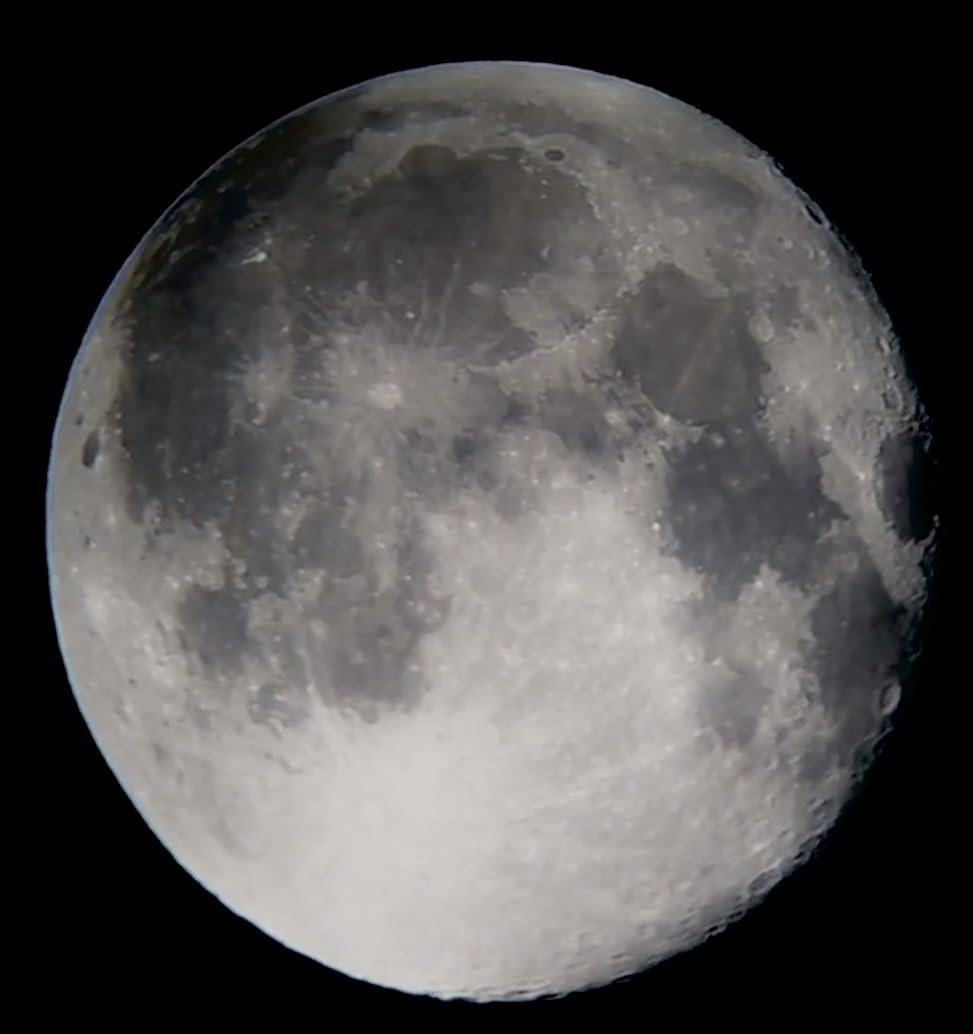 Telescopes for Adults Astronomy, 80mm Aperture 900mm Professional Refractor Telescope for Kids & Beginners, Compact and Portable Travel Telescopio with Carrying Bag - Customer Photo 1