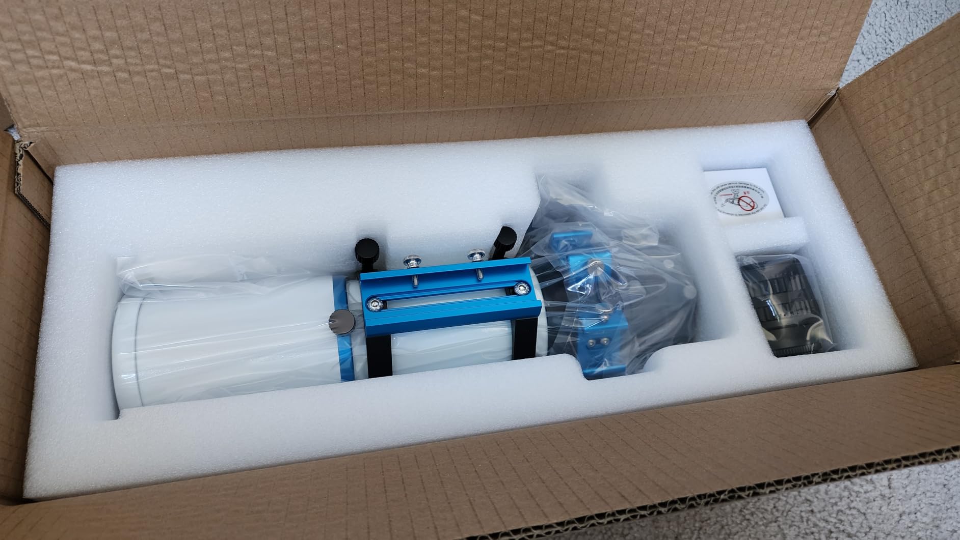 Askar 71F Flat-Field Telescope, 71mm Aperture F6.9 ED Glass Refractor OTA, Quadruplet air-Spaced APO, 230mm Vixen Dovetail Plate for Deep Sky Astrophotography and Visual Astronomy - Customer Photo 2