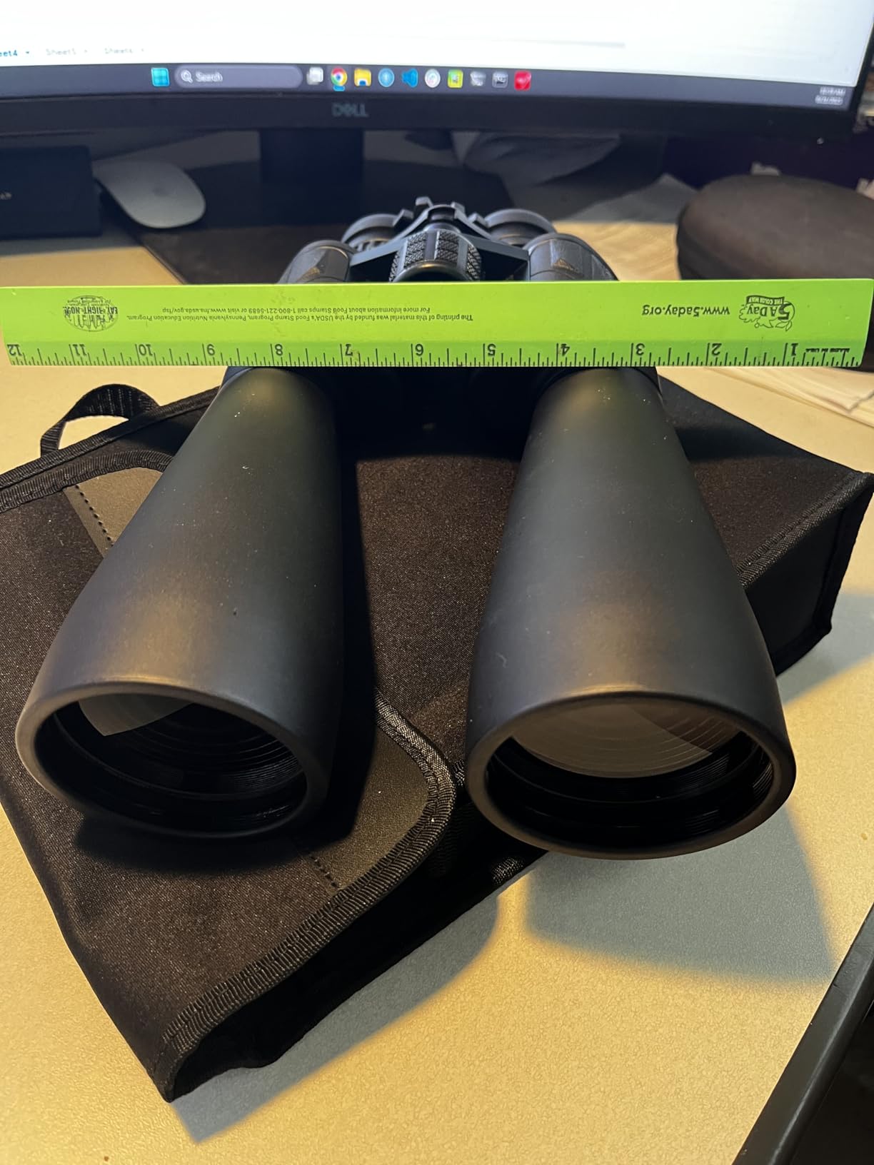 18x70 Binoculars for Adults High Powered, Large Aperture 70mm Astronomy Binoculars for Long Distance Viewing, Waterproof & Fogproof with Smartphone Adapter, Tripod Adapter, Carrying Case Customer Review 18x70 Binoculars for Adults High Powered, Large Aperture 70mm Astronomy Binoculars for Long Distance Viewing, Waterproof & Fogproof with Smartphone Adapter, Tripod Adapter, Carrying Case - Customer Photo 2