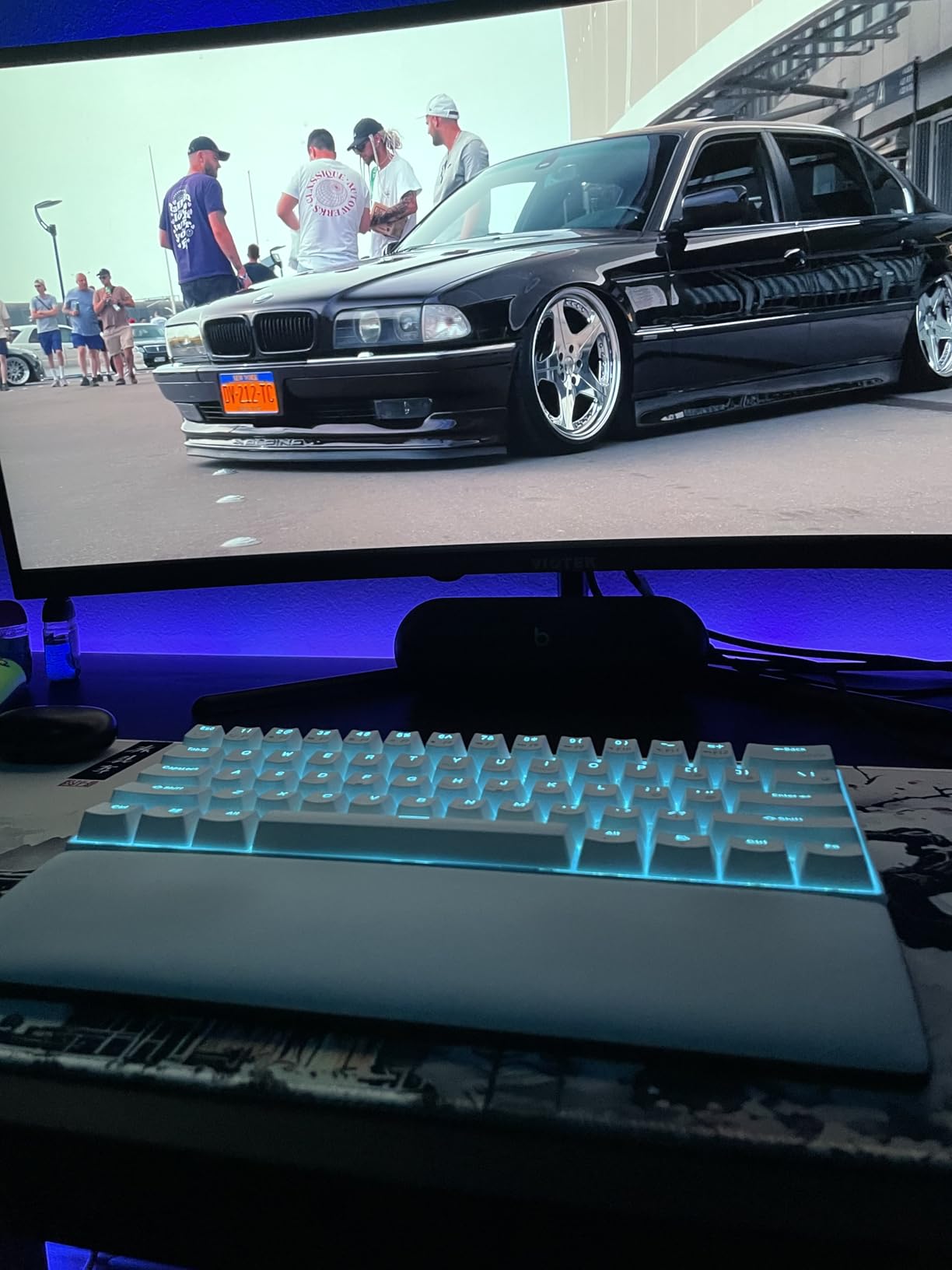 RK ROYAL KLUDGE RK61 Wireless 60% Triple Mode BT5.0/2.4G/USB-C Mechanical Keyboard, 61 Keys Wireless Mechanical Keyboard, Compact Gaming Keyboard with Software (Hot Swappable Blue Switch, Black) - Customer Photo 2