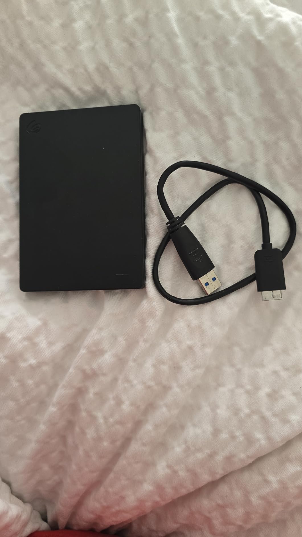 Seagate Portable 1TB External Hard Drive HDD – USB 3.0 for PC, Mac, PlayStation, & Xbox, 1-Year Rescue Service (STGX1000400) , Black - Customer Photo 2