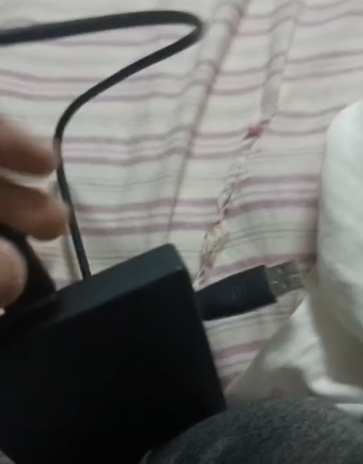 Seagate Portable 5TB External Hard Drive HDD – USB 3.0 for PC, Mac, PS4, & Xbox - 1-Year Rescue Service (STGX5000400), Black - Customer Photo 3