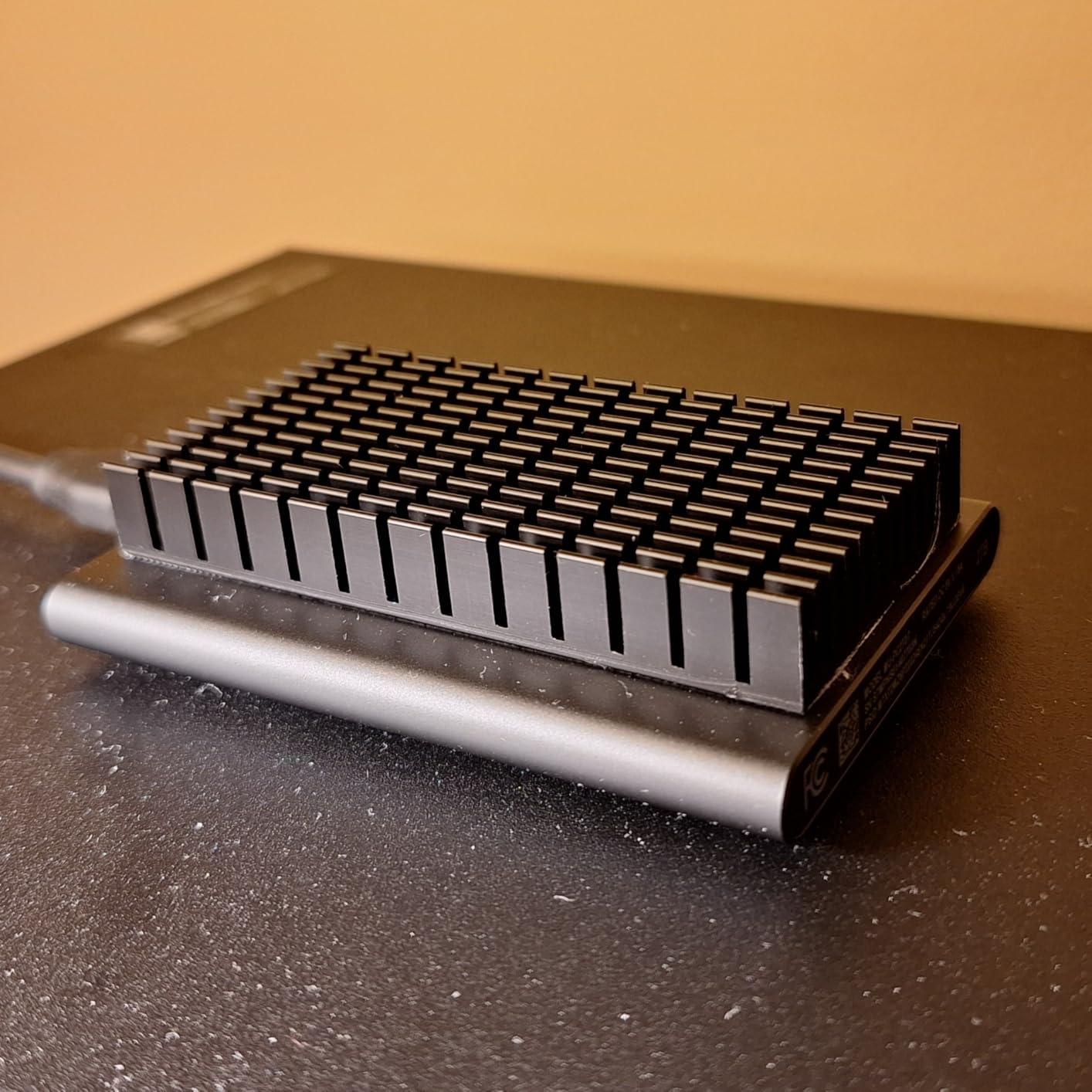 SAMSUNG T7 Portable SSD, 1TB External Solid State Drive, Speeds Up to 1,050MB/s, USB 3.2 Gen 2, Reliable Storage for Gaming, Students, Professionals, MU-PC1T0T/AM, Gray - Customer Photo 3