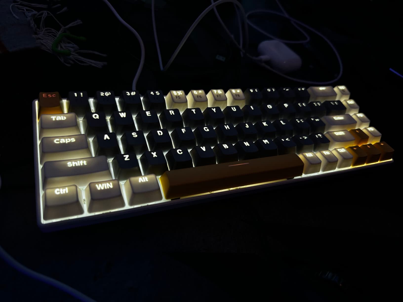 MageGee Portable 60% Mechanical Gaming Keyboard, MK-Box LED Backlit Compact 68 Keys Mini Wired Office Keyboard with Red Switch for Windows Laptop PC Mac - Black/Grey Customer Review MageGee Portable 60% Mechanical Gaming Keyboard, MK-Box LED Backlit Compact 68 Keys Mini Wired Office Keyboard with Red Switch for Windows Laptop PC Mac - Black/Grey - Customer Photo 3