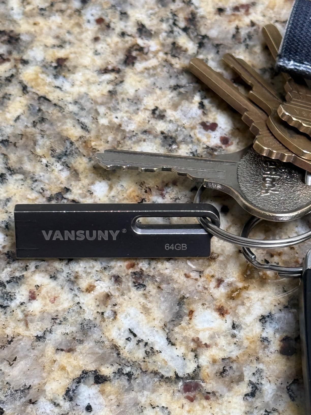 Vansuny 64GB Flash Drive Metal Waterproof USB Drive USB 3.0 Ultra High Speed Memory Stick, Portable Thumb Drive for PC/Tablets/Mac/Laptop - Customer Photo 1