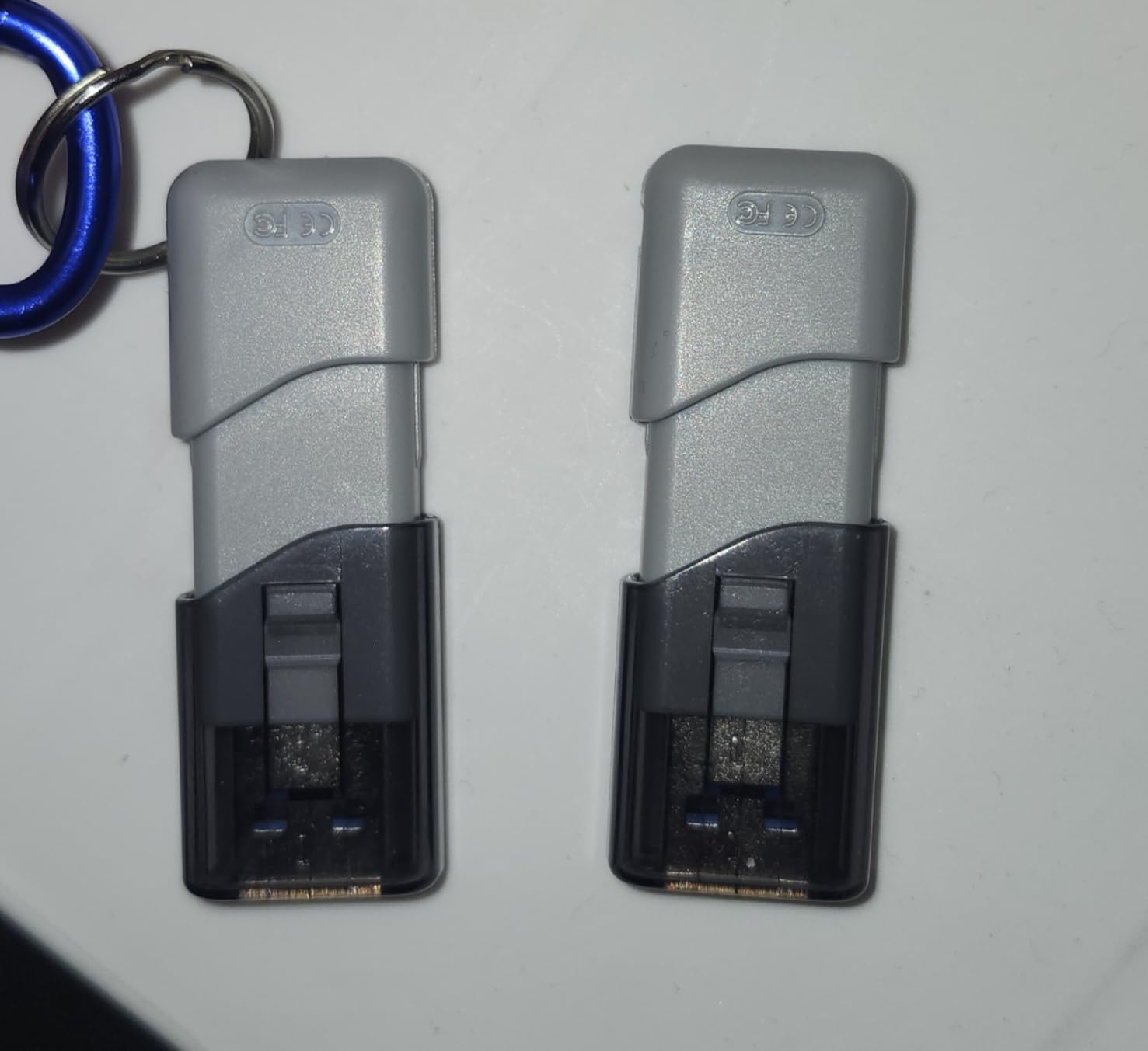 PNY 128GB Turbo Attaché 3 USB 3.0 Flash Drive, Silver (Pack of 2) - Customer Photo 2