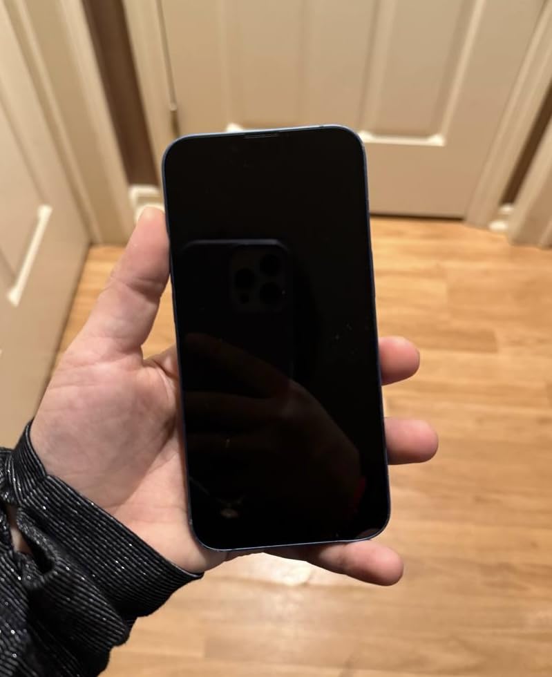 Apple iPhone 13 (Renewed), 128GB, Midnight - Unlocked - Customer Photo 2