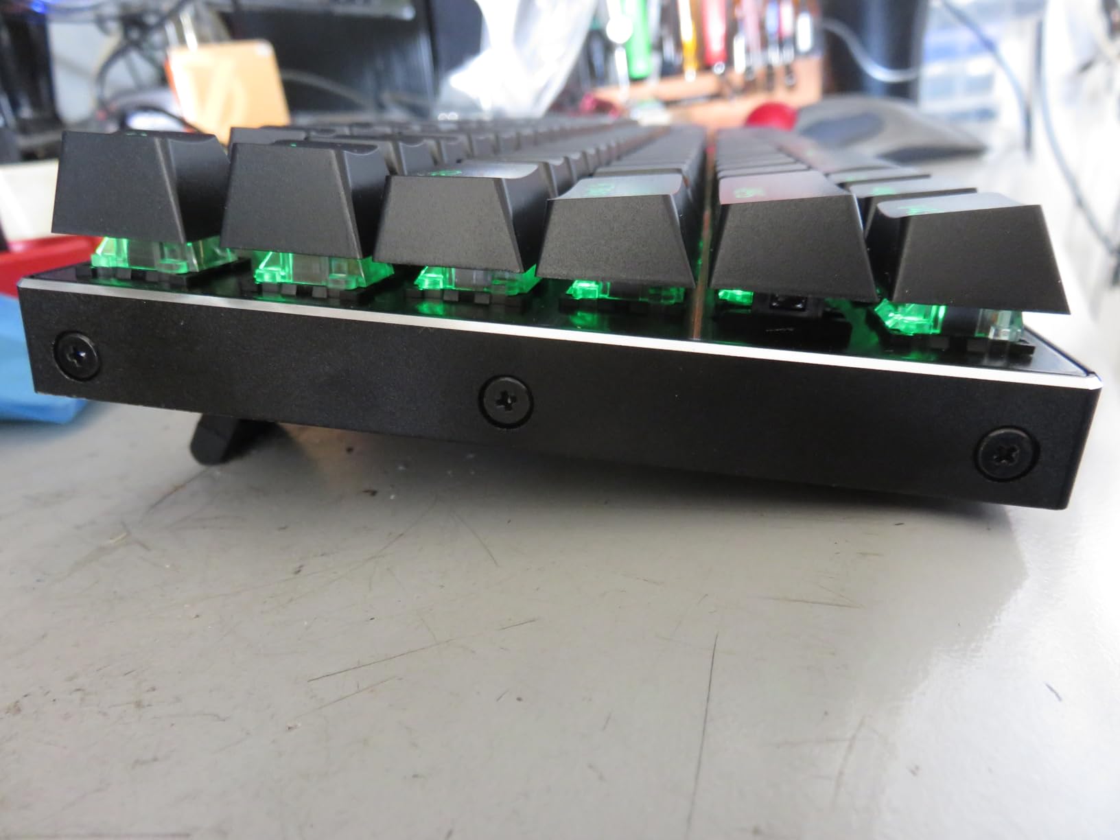 Redragon K556 PRO Upgraded Wireless RGB Gaming Keyboard, BT/2.4Ghz Tri-Mode Aluminum Mechanical Keyboard w/No-Lag Connection, Hot-Swap Linear Quiet Red Switch - Customer Photo 3