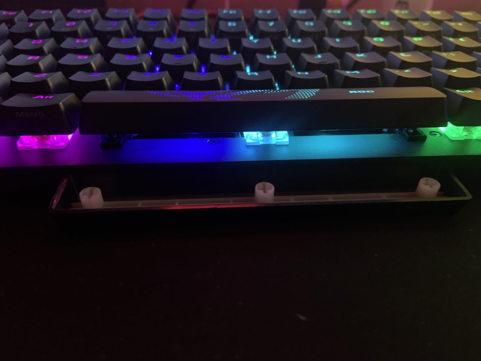 ASUS ROG Strix Scope II 96 Wireless Mechanical Gaming Keyboard – 96% Full-Size, Tri-Mode Connectivity, Hot Swappable Pre-lubed ROG NX Snow Linear Switches, PBT Keycaps, RGB, PC/Mac Support-Black Customer Review ASUS ROG Strix Scope II 96 Wireless Mechanical Gaming Keyboard – 96% Full-Size, Tri-Mode Connectivity, Hot Swappable Pre-lubed ROG NX Snow Linear Switches, PBT Keycaps, RGB, PC/Mac Support-Black - Customer Photo 2