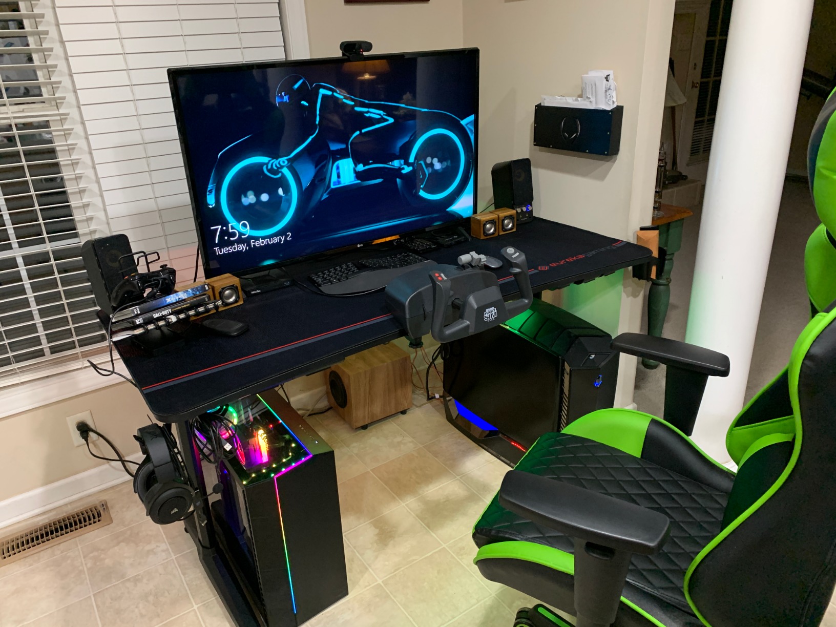 EUREKA ERGONOMIC RGB Gaming Desks, 55 Inch Computer Desk PC Studio Gamer Table Home Office Workstation, w Free Mouse Pad,USB Ports Controller Stand Cup Headset Holder Black for Game - Customer Photo 2