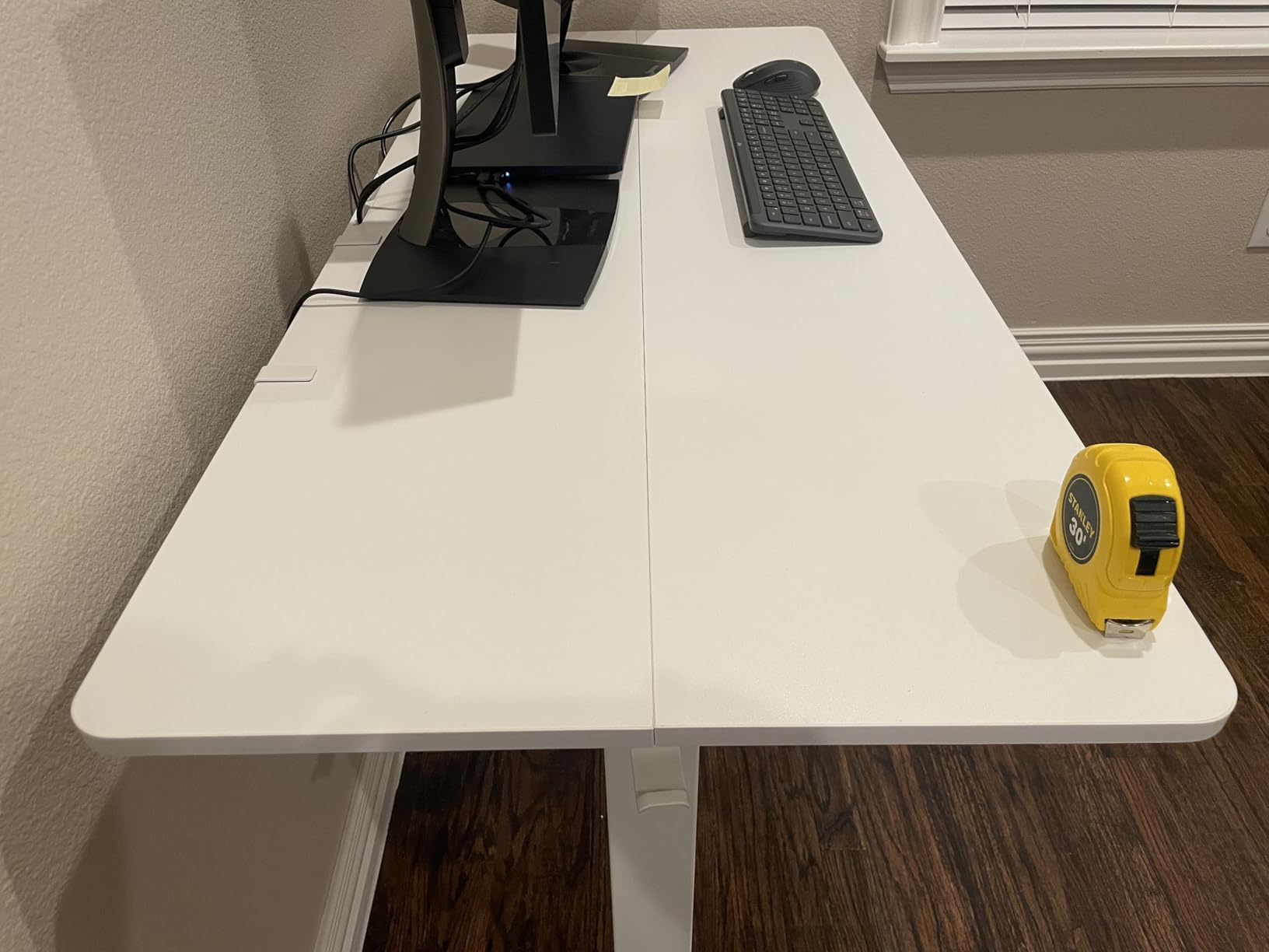 Veken 55 Inch Large Electric Standing Desk, Heights Adjustable,Sit to Stand Up, Work Home Office Computer Table for Study, Walking Pad, Writing, and Games, Wooden Desktop Desks, Black - Customer Photo 1