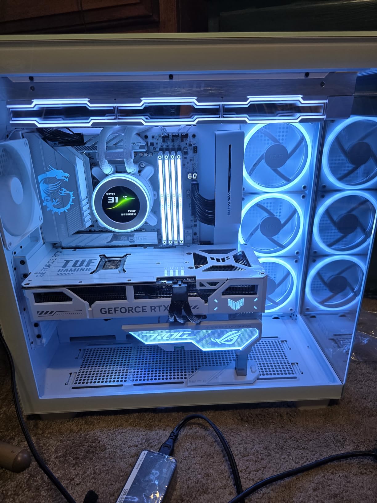 HX1500i (2025) Fully Modular Ultra-Low Noise ATX Power Supply with 12V-2x6 Cable – ATX 3.1 & PCIe 5.1 Compliant, Cybenetics Platinum Efficiency, Fluid Dynamic Bearing Fan – Black - Customer Photo 1