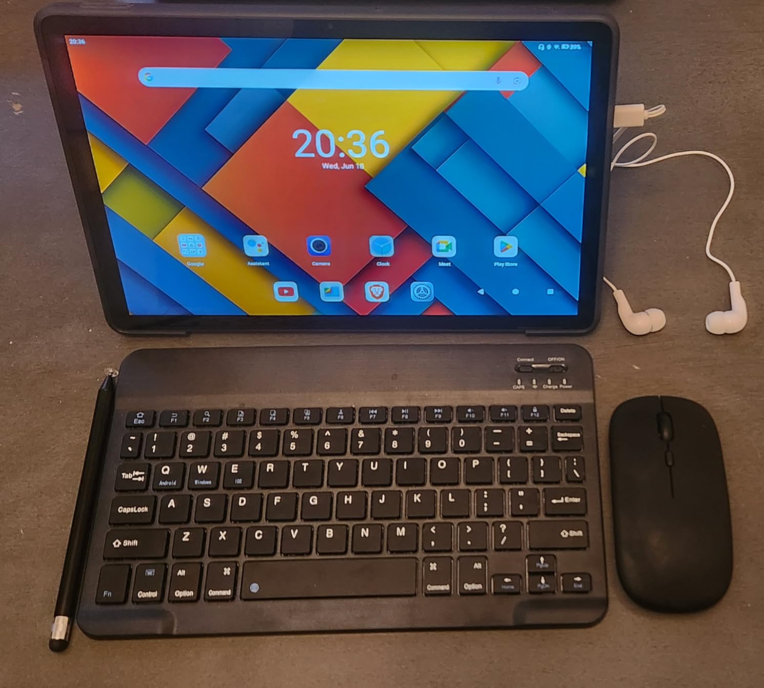 Tablet, 11 Inch Android 14 Tablets, 14GB RAM+64GB ROM (TF 1TB) with Octa-Core, 6800mAh, Widevine L1, WiFi 6, 8 in 1 Tablet with Keyboard, Mouse, Protective Case, Stylus, Headset, Charger- Black - Customer Photo 2