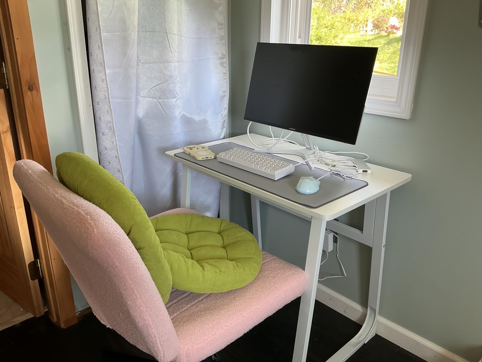 Amzfast 25 inch 320Hz/300Hz/240Hz White Gaming Monitor, FHD 1080P 1ms Fast IPS, 12 Months Warranty Exchange (HDMI & DP Dual Cable) TÜV Rheinland Eye Care | AI Crosshair, Night Vision Function - Customer Photo 2