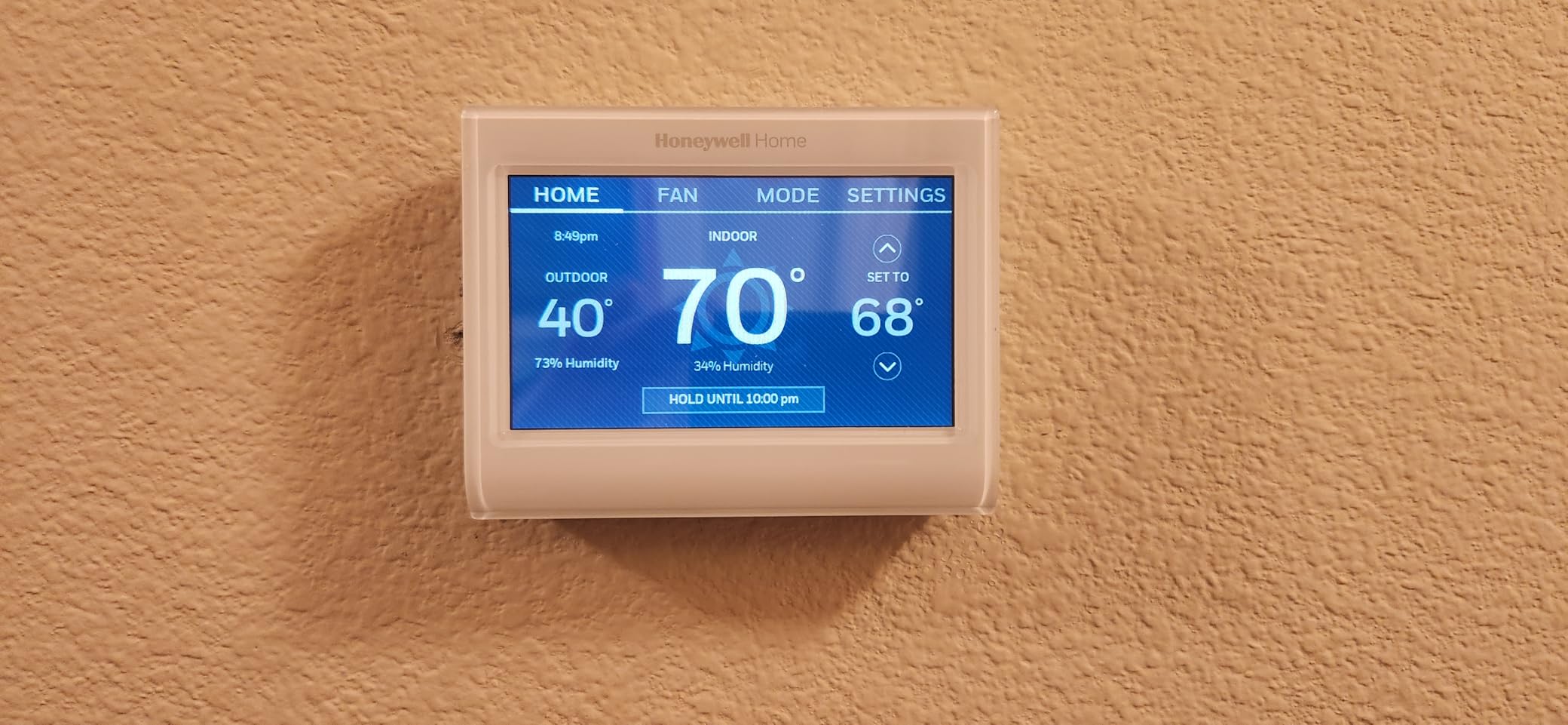 Honeywell Home RTH9585WF1004 Wi-Fi Smart Color Thermostat, 7 Day Programmable, Touch Screen, Energy Star, Alexa Ready, Gray Customer Review Honeywell Home RTH9585WF1004 Wi-Fi Smart Color Thermostat, 7 Day Programmable, Touch Screen, Energy Star, Alexa Ready, Gray - Customer Photo 1