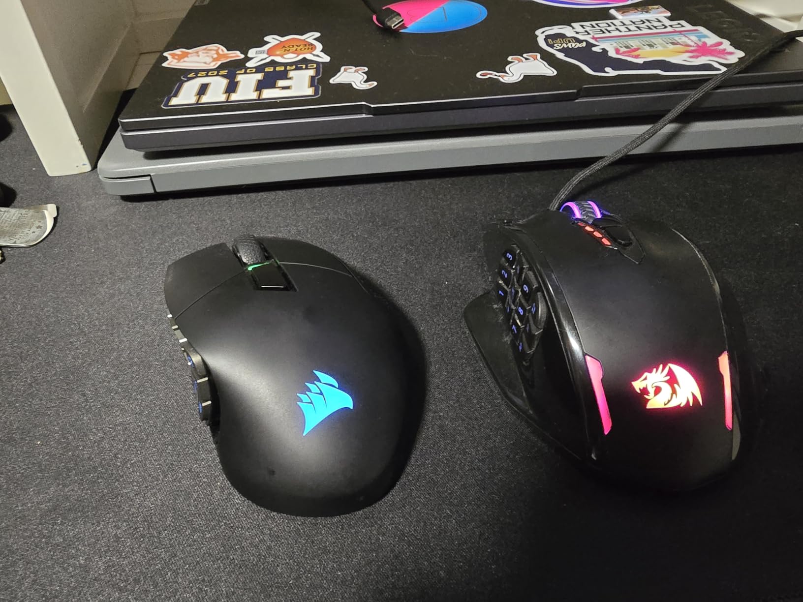 Redragon M908 Impact RGB LED MMO Gaming Mouse with 12 Side Buttons, Optical Wired Ergonomic Mouse with Max 12,400DPI, High Precision, 18 Programmable Macro Shortcuts, Comfort Grip - Customer Photo 2