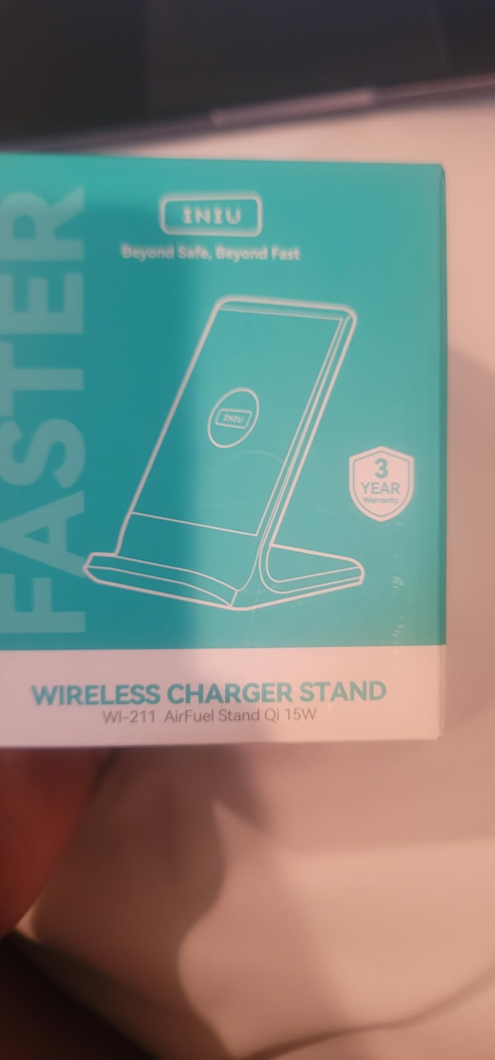 INIU Wireless Charger, 15W Fast Qi Certified Wireless Charging Station with Sleep-Friendly Adaptive Light Compatible with iPhone 17 16 15 14 13 12 Pro Max Samsung Galaxy S25 S24 S23 Note 20 Google etc - Customer Photo 1