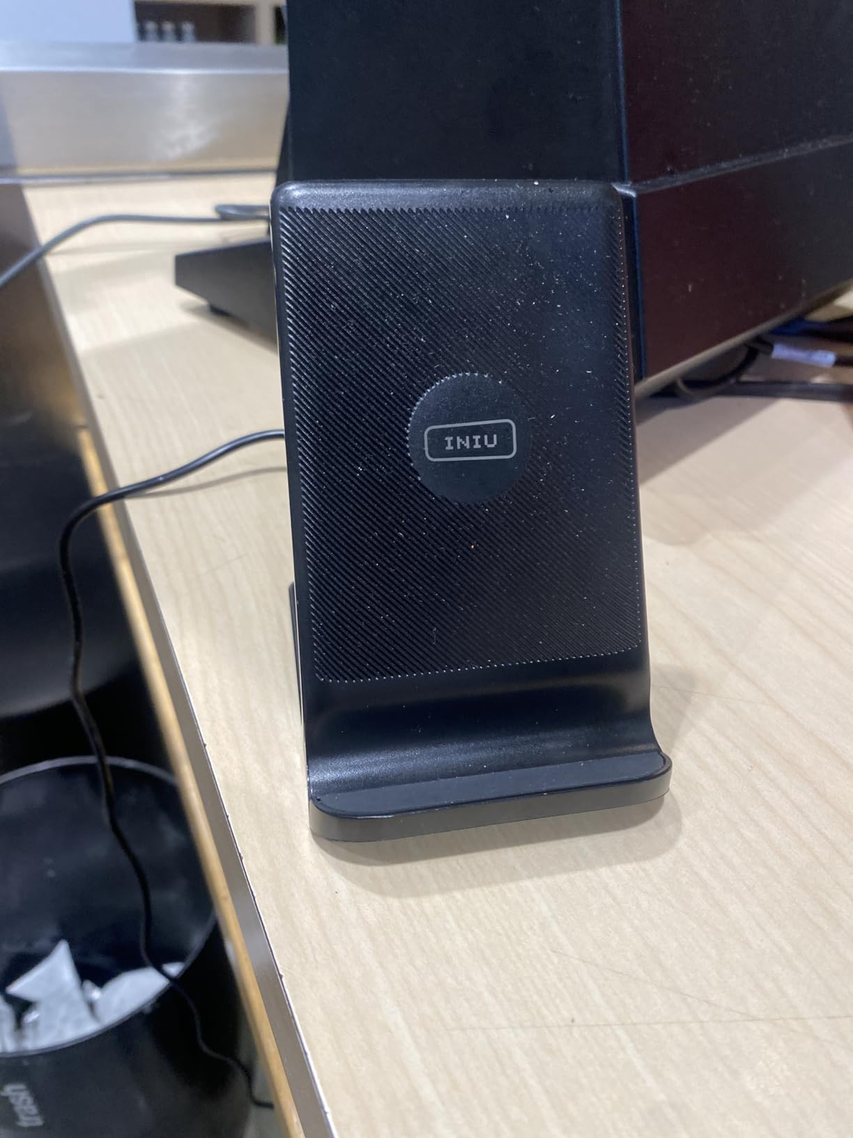 INIU Wireless Charger, 15W Fast Qi Certified Wireless Charging Station with Sleep-Friendly Adaptive Light Compatible with iPhone 17 16 15 14 13 12 Pro Max Samsung Galaxy S25 S24 S23 Note 20 Google etc - Customer Photo 3