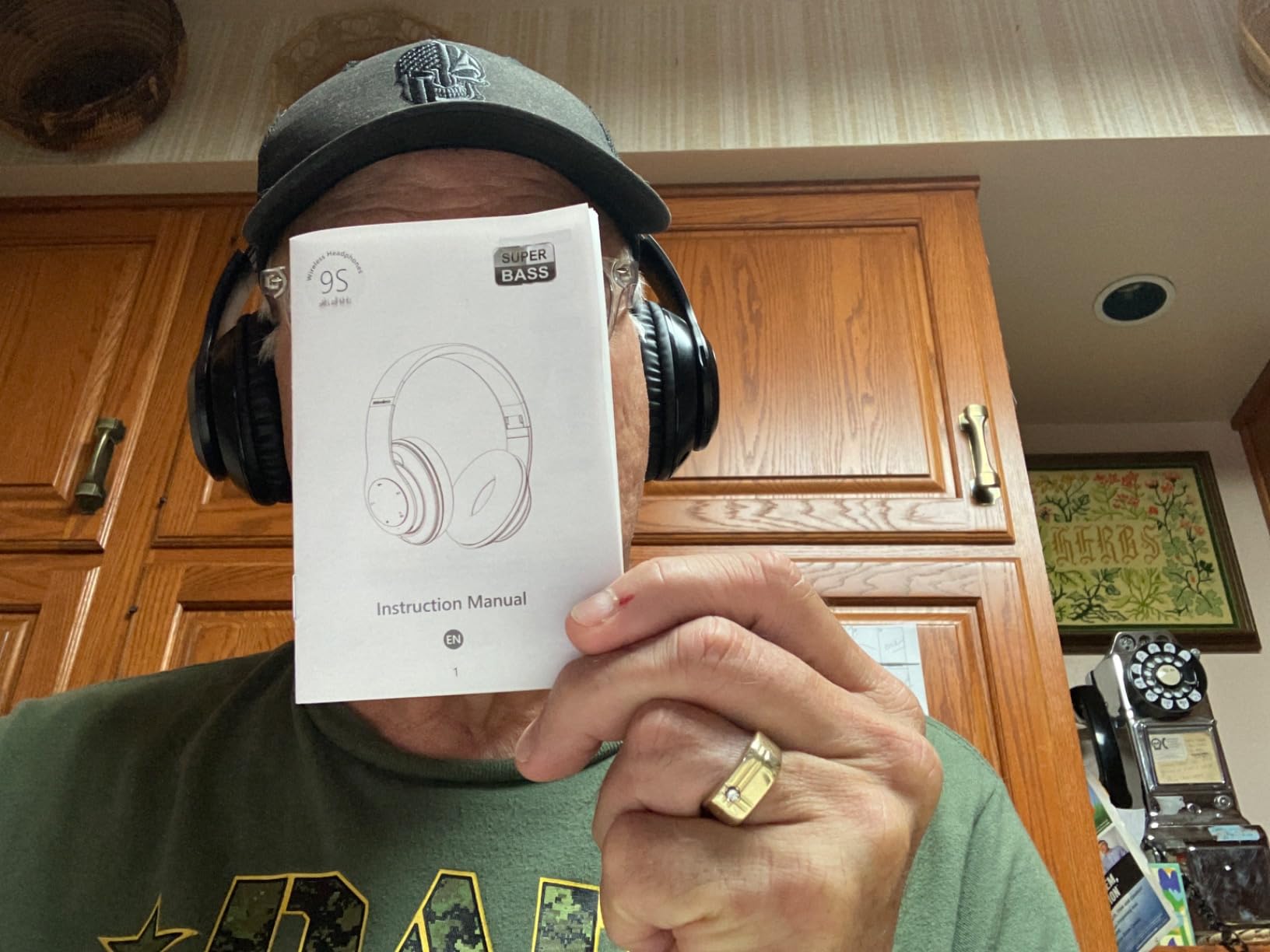 Bluetooth Headphones Over Ear, 60 Hours Playtime Foldable Headphones Wireless Bluetooth Hi-Fi Stereo Deep Bass with 6 EQ Modes, Adjustable Lightweight Headset with Microphone, FM, SD/TF for Adults - Customer Photo 1