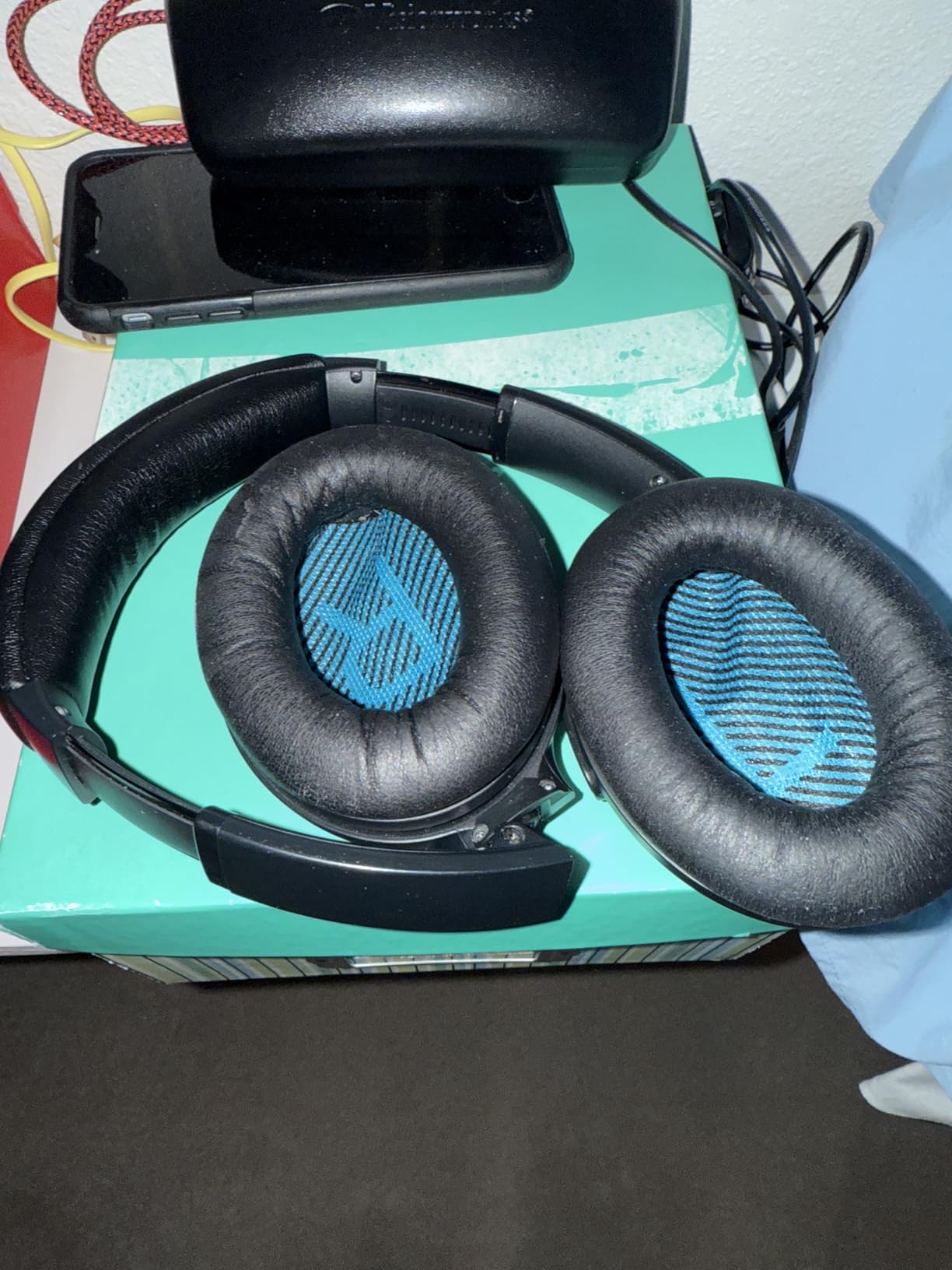 Bose QuietComfort 45 Bluetooth Wireless Noise Cancelling Headphones - Triple Black (Renewed) - Customer Photo 3