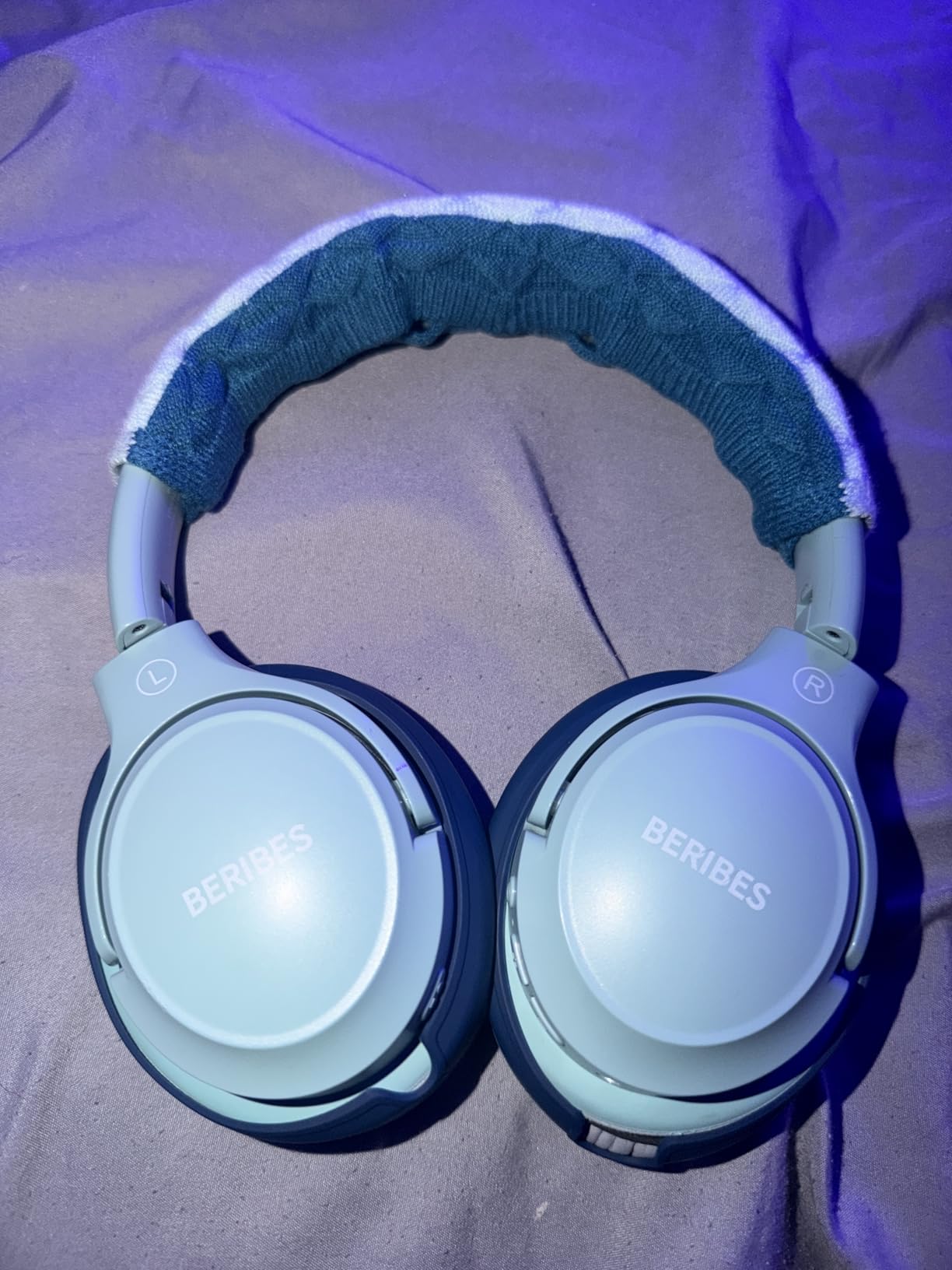 BERIBES Bluetooth Headphones Over Ear, 65H Playtime and 6 EQ Music Modes Wireless Headphones with Microphone, HiFi Stereo Foldable Lightweight Headset, Deep Bass for Home Office Cellphone PC Ect. Customer Review BERIBES Bluetooth Headphones Over Ear, 65H Playtime and 6 EQ Music Modes Wireless Headphones with Microphone, HiFi Stereo Foldable Lightweight Headset, Deep Bass for Home Office Cellphone PC Ect. - Customer Photo 2